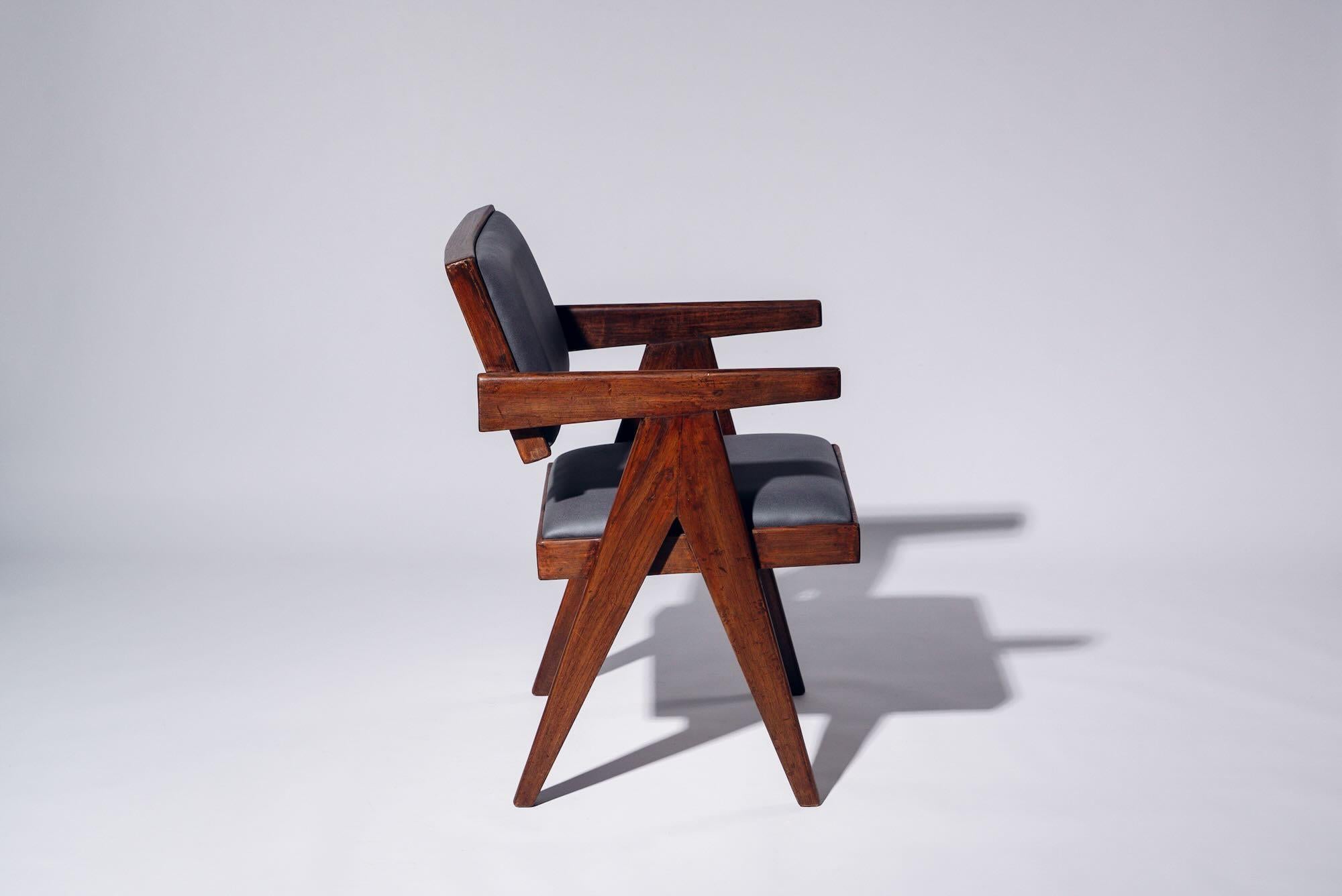 XX secolo Cushion Floating Back Chair by Pierre Jeanneret for Chandigarh, Circa 1955-56 in vendita