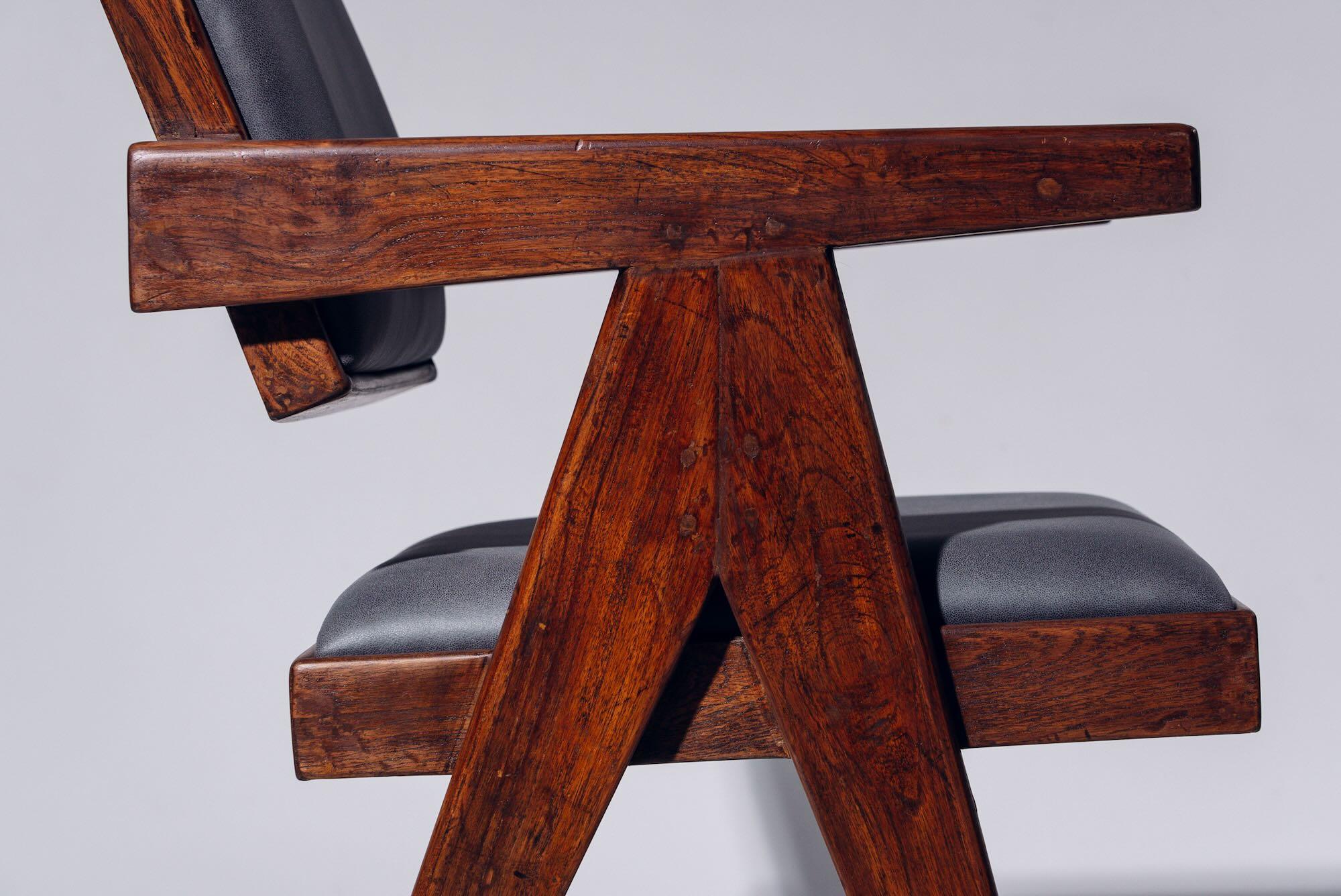 Materiale sintetico Cushion Floating Back Chair by Pierre Jeanneret for Chandigarh, Circa 1955-56 in vendita
