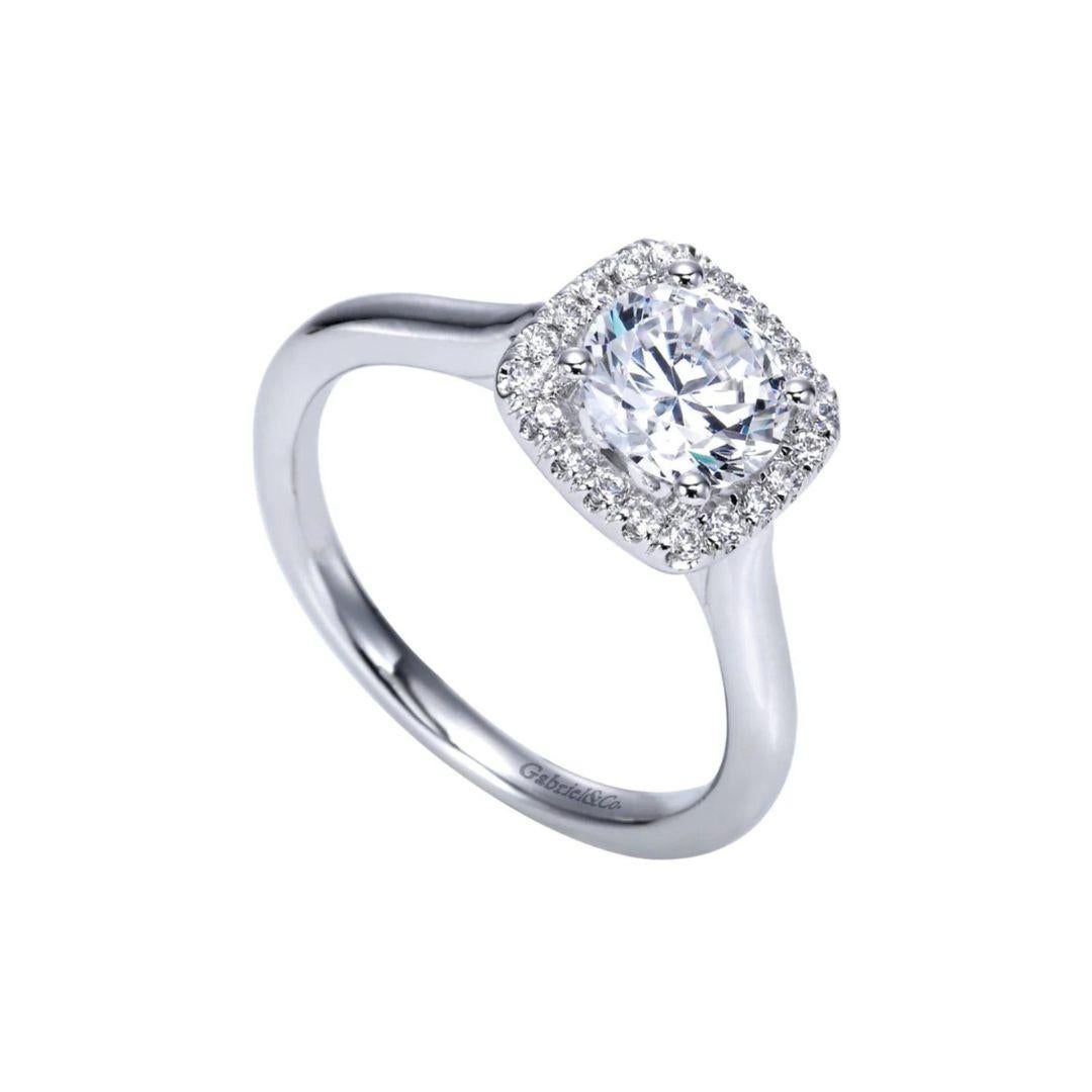Round Cut Cushion Halo Diamond Engagement Mounting For Sale