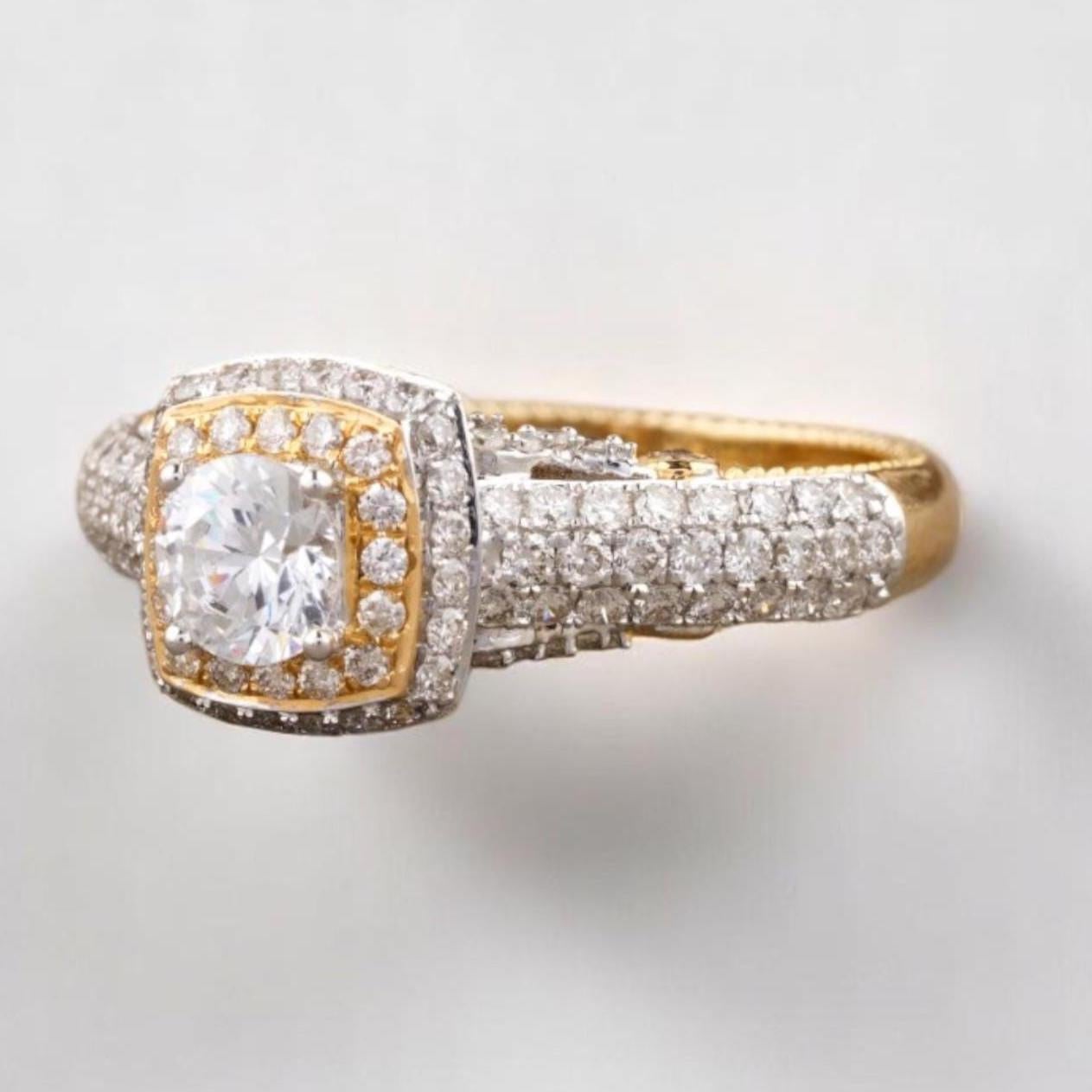Taille ronde Proposition de bague en or massif 14k avec halo coussin et diamant naturel (certifié) en vente