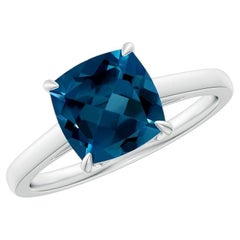 Anillo de cóctel con topacio azul de Londres en talla «cushion», platino, 2,5 CTW, de Angara