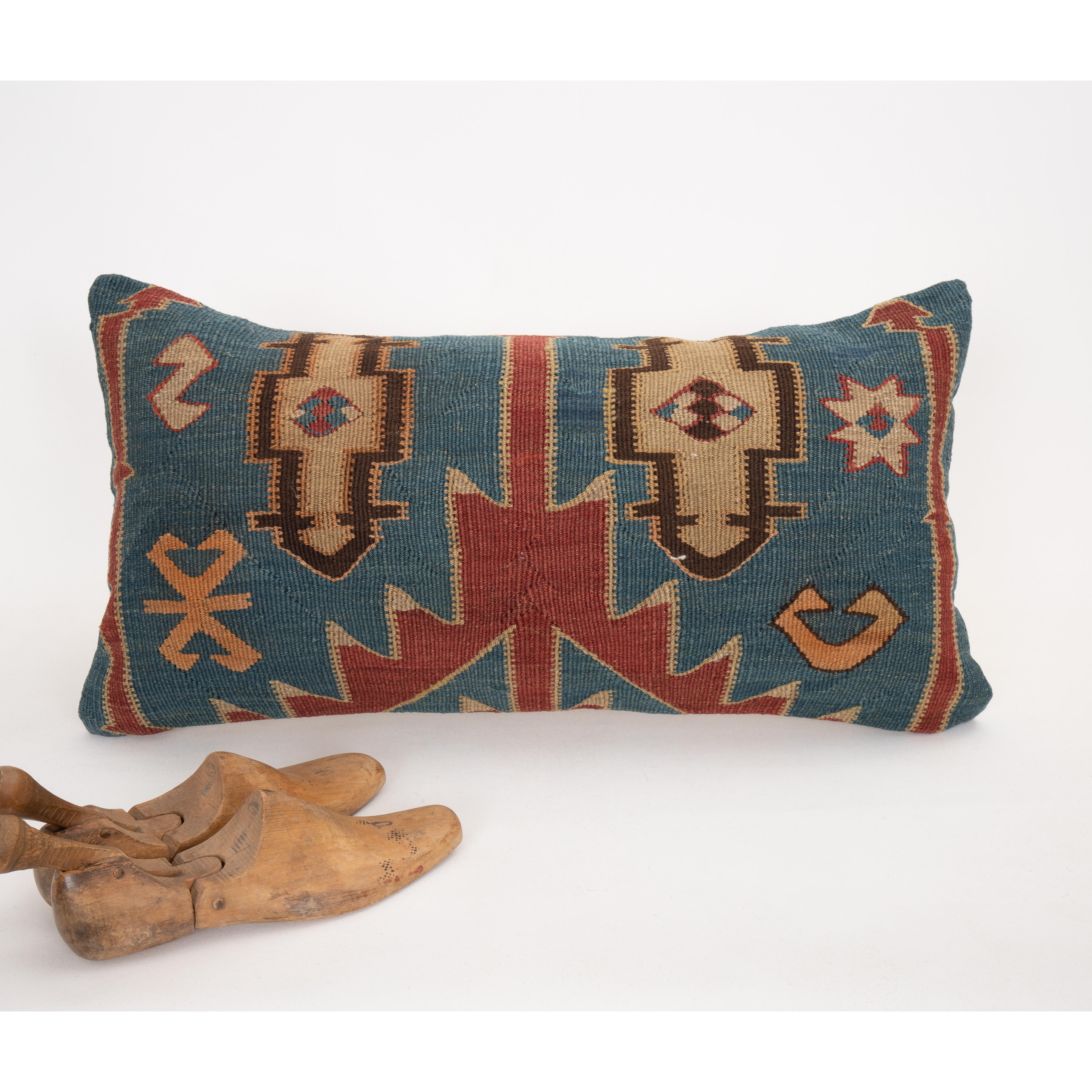 Cushion Made from an Antique Avar Kilim from Dagestan , Early 20th C. In Good Condition For Sale In Istanbul, TR