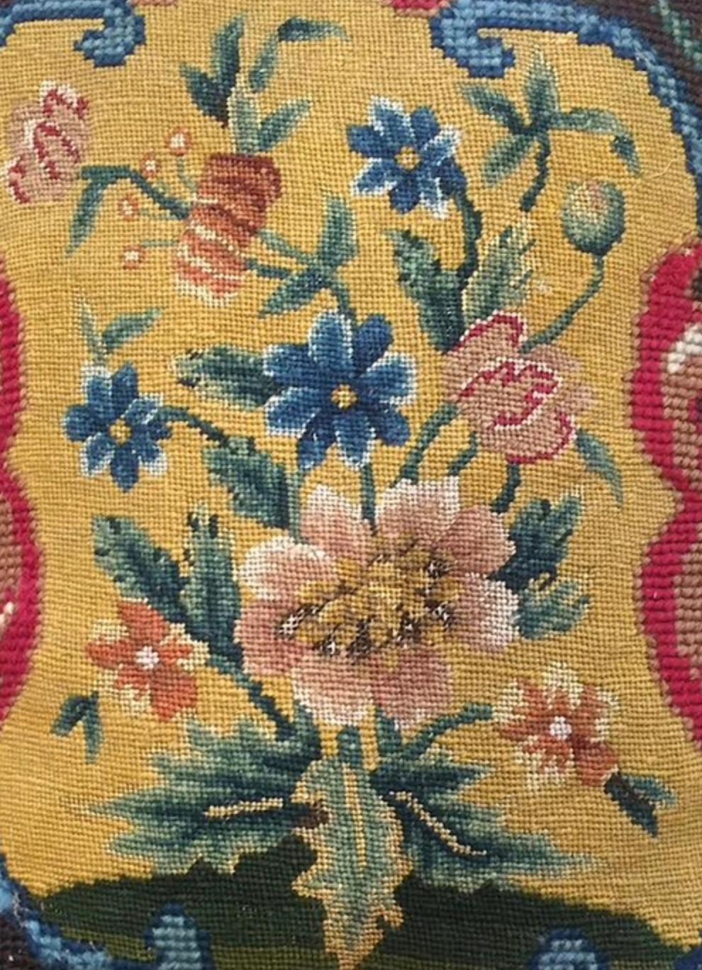 Cushion of Mid - 18th Century French Needlework In Excellent Condition For Sale In London, GB