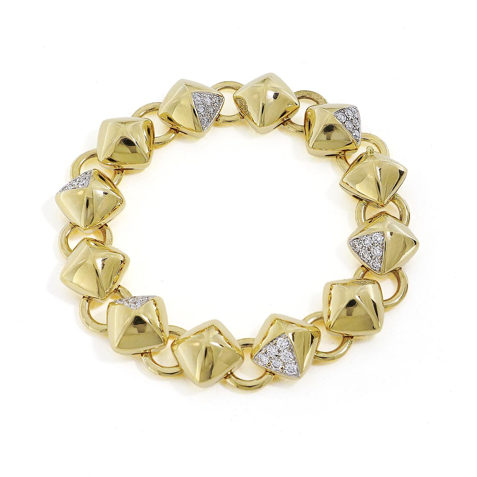 Contemporary Cushion Pyramid Diamond 18K Yellow Gold Bracelet For Sale