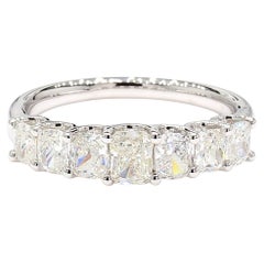 Kissenschliff & strahlender 1,25 Karat Halbmond Ewigkeitsring aus 18 Karat Weißgold mit natürlichen Diamanten