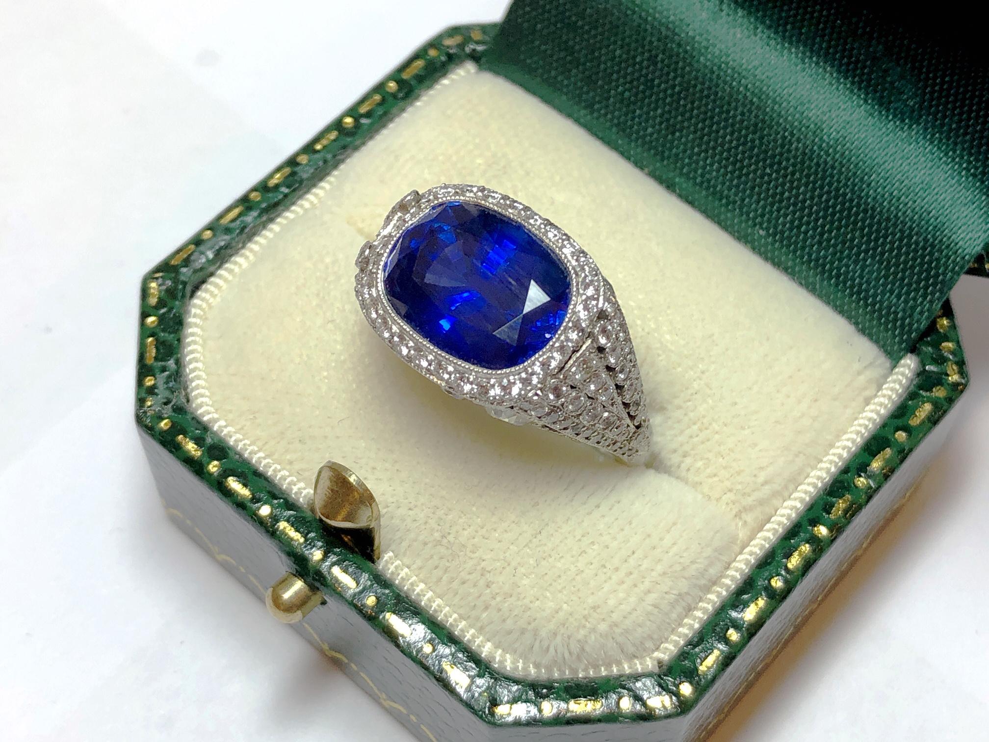 Cushion Sapphire 8.64 Carat and Diamond Platinum Ring For Sale 1