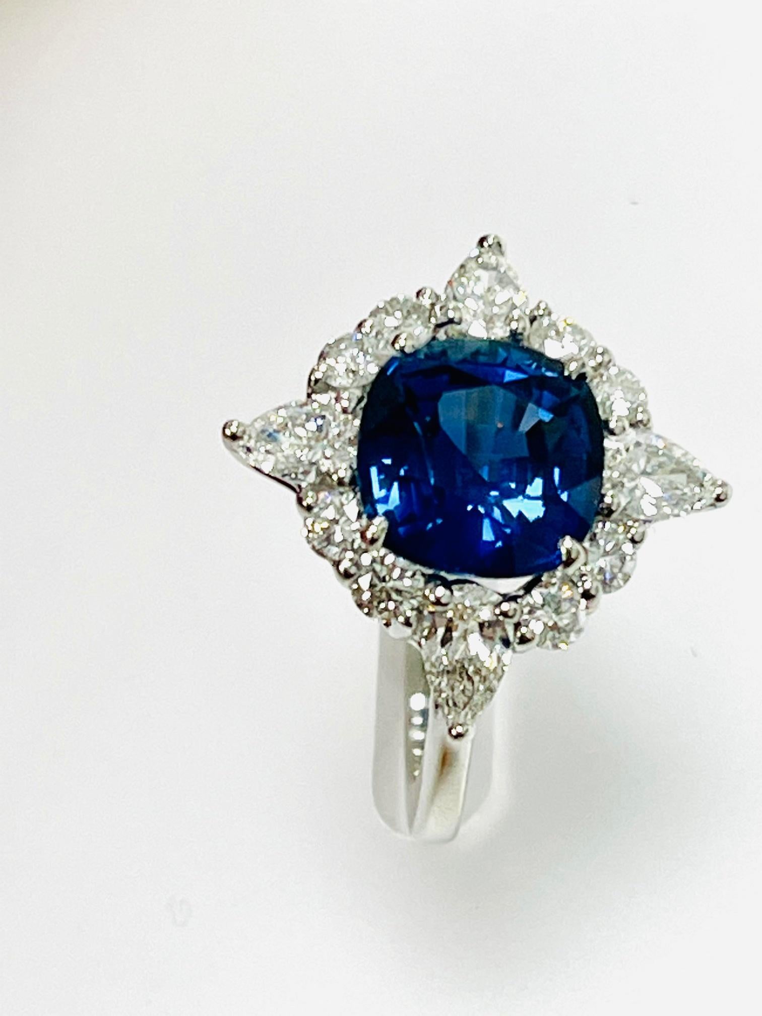 sapphire and diamond cocktail ring