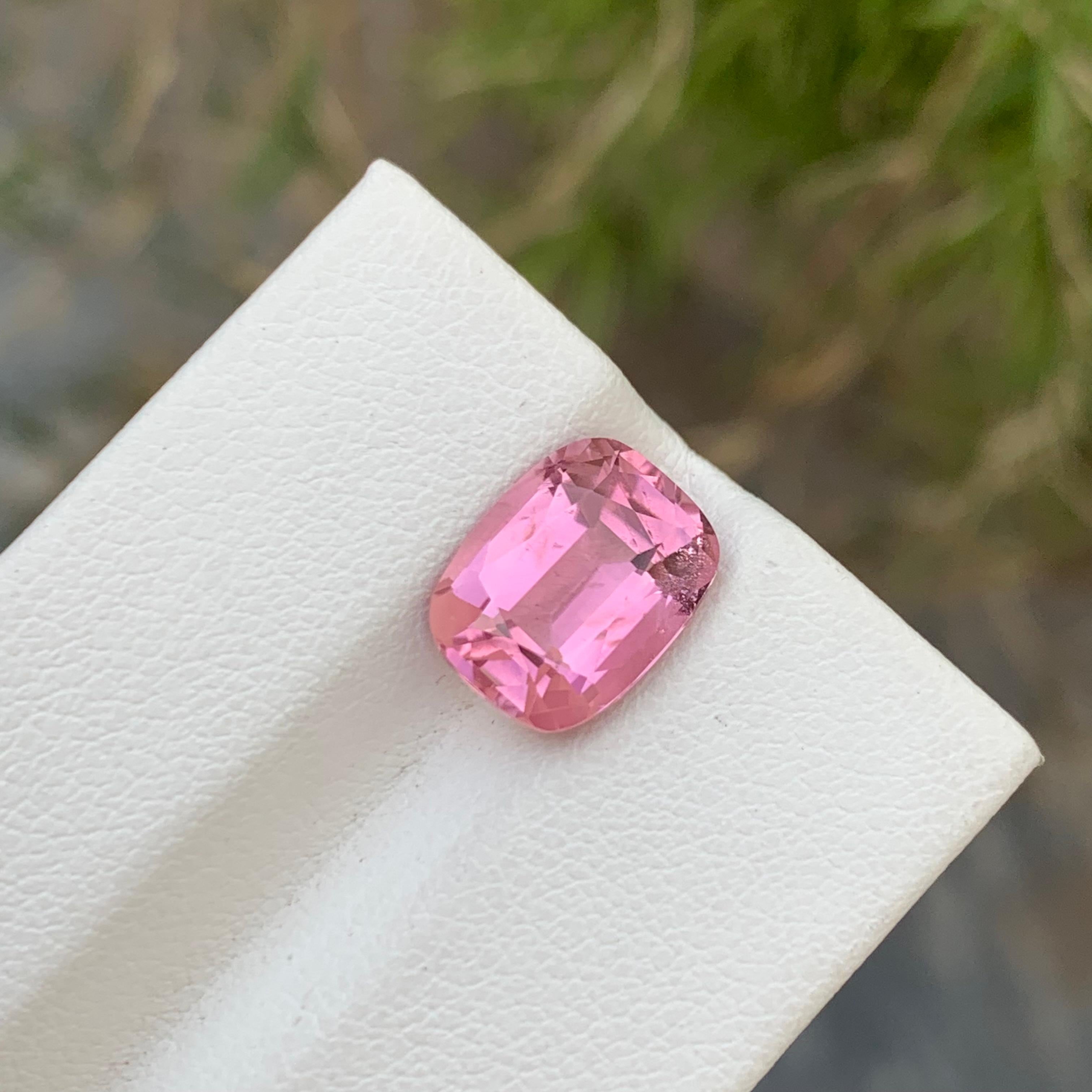 Cushion Shape 3.90 Carats Natural Loose Soft Pink Tourmaline Gem For Ring  For Sale 2