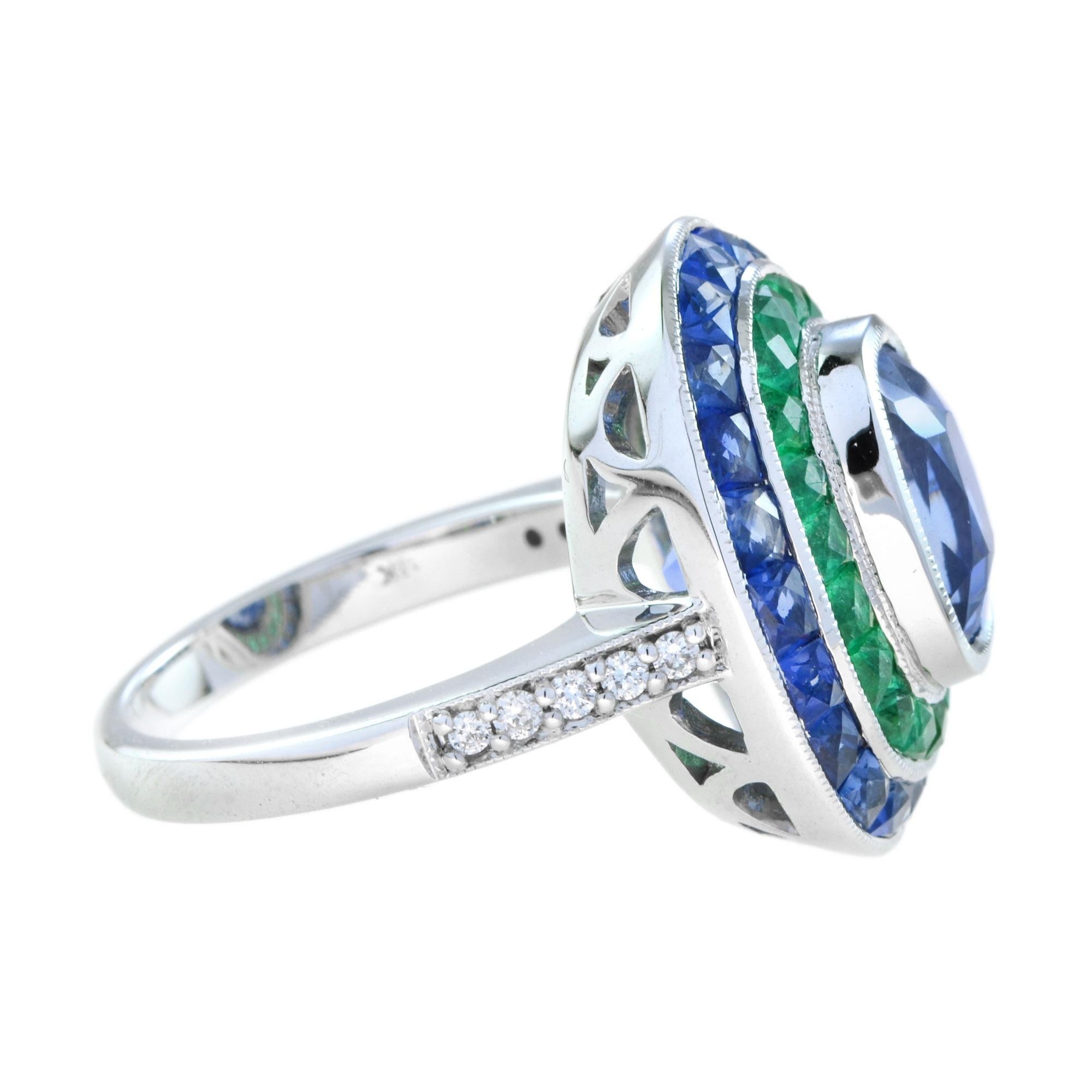 Cushion Shape Ceylon Blue Sapphire with Green Emerald & Sapphire Diamond Ring Art Decó en venta