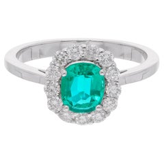 Esmeralda Natural Forma de Cojín Anillo Diamante 18 Kilates Oro Blanco Joyería