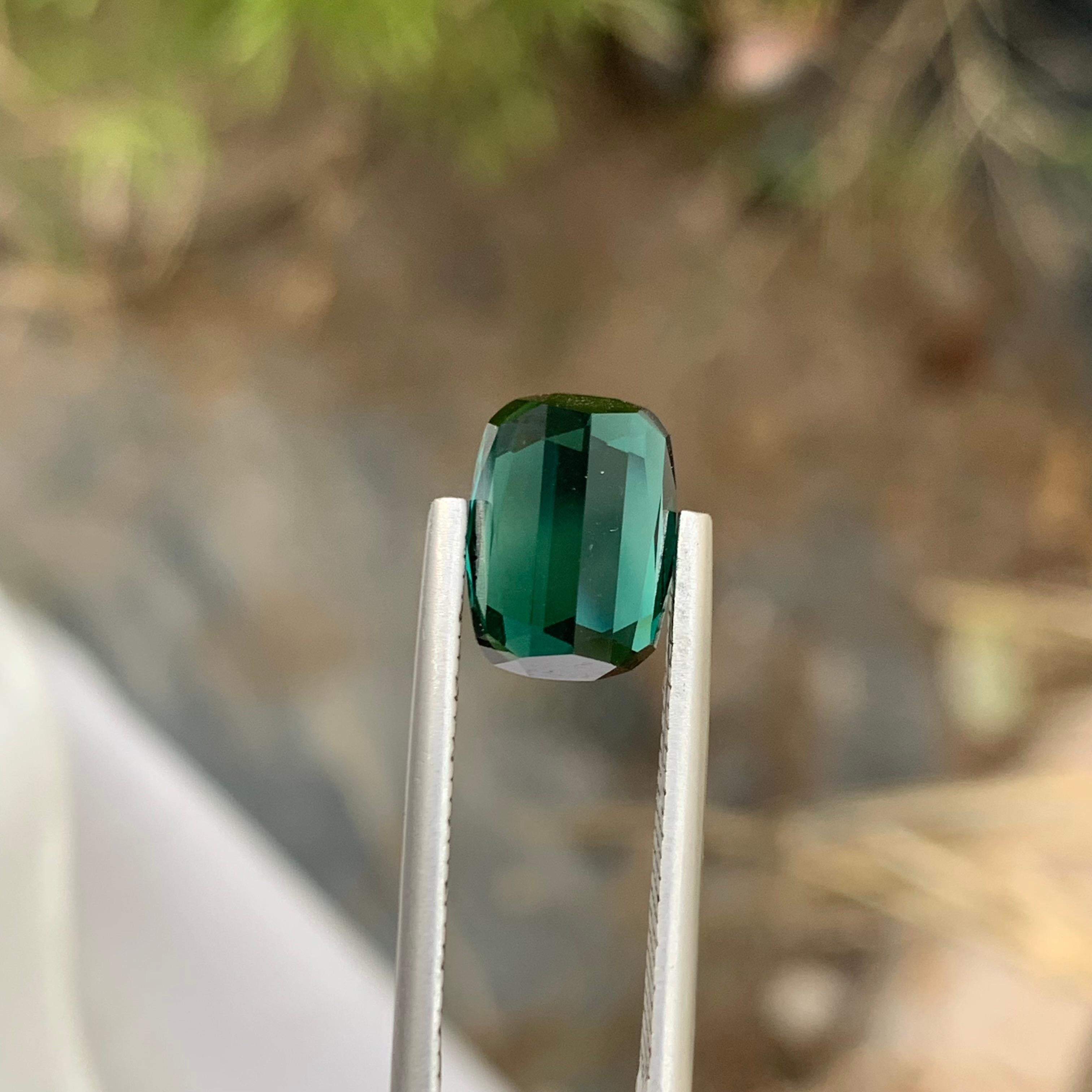 Gemma di tormalina della laguna scura sfusa di 3,45 carati, a forma di cuscino, per anello in vendita 2