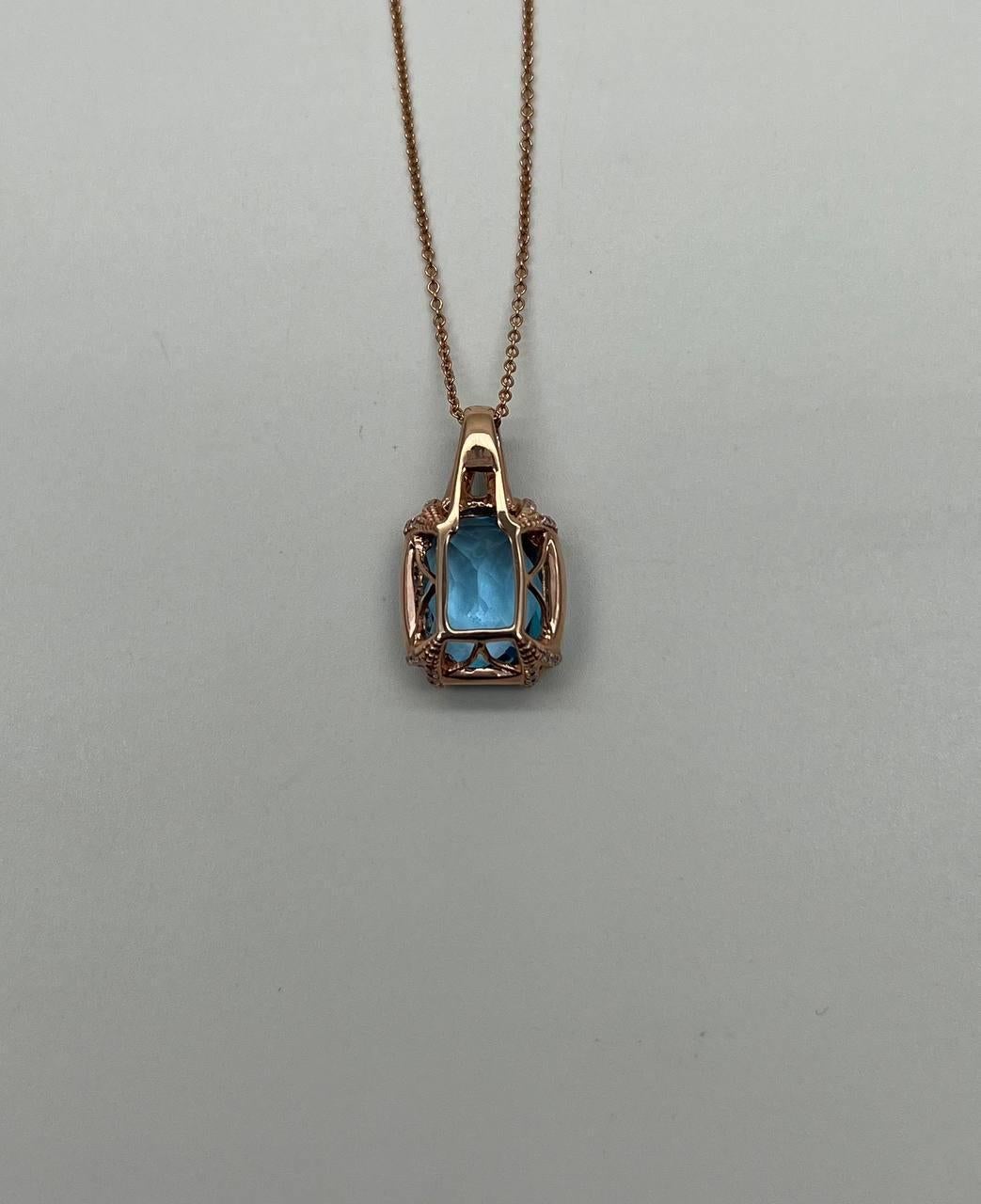 Cushion Shape Swiss Blue Topaz 14K Rose Gold Champagne Halo Pendant Necklace In New Condition For Sale In Oakton, VA