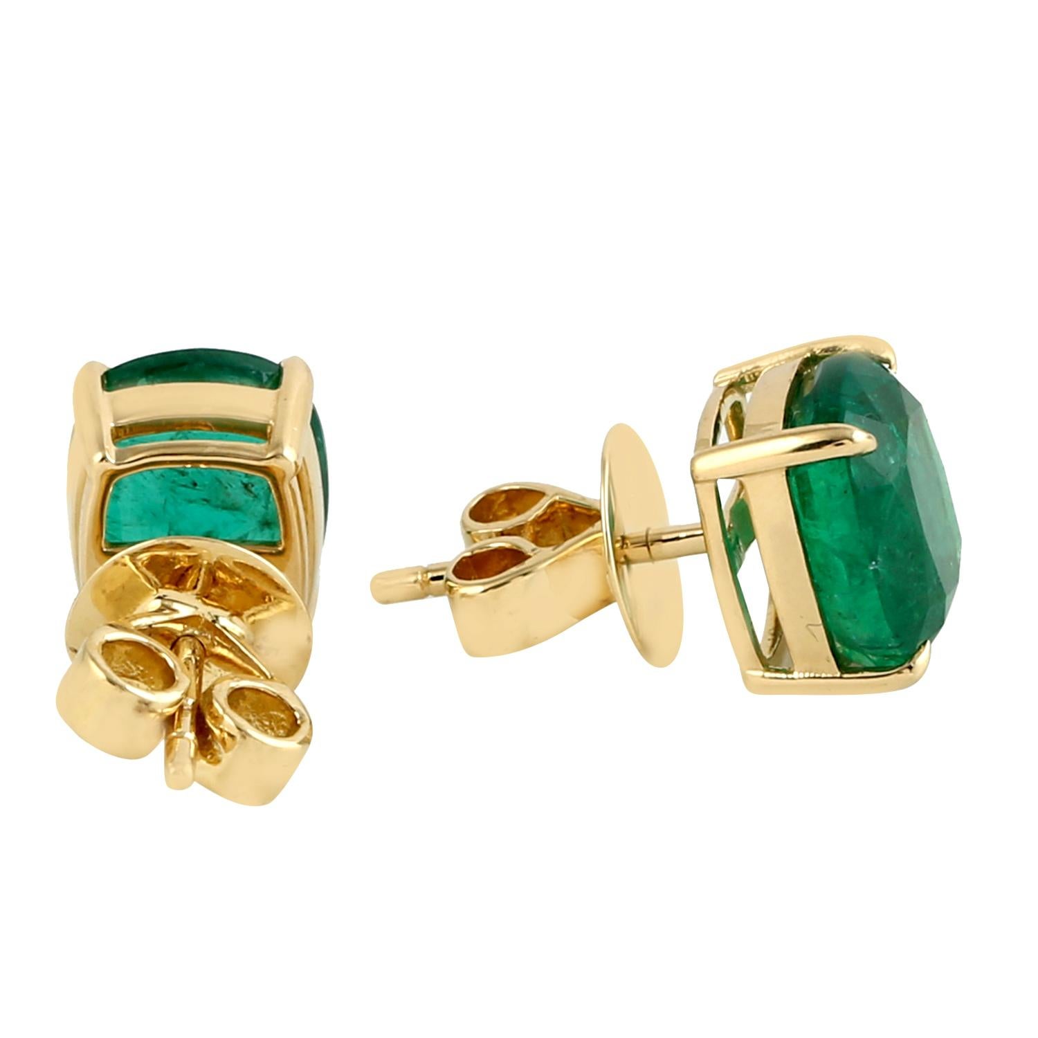 Contemporary Cushion Shaped Emerald Studs Made in 18k yellow Gold For Sale
