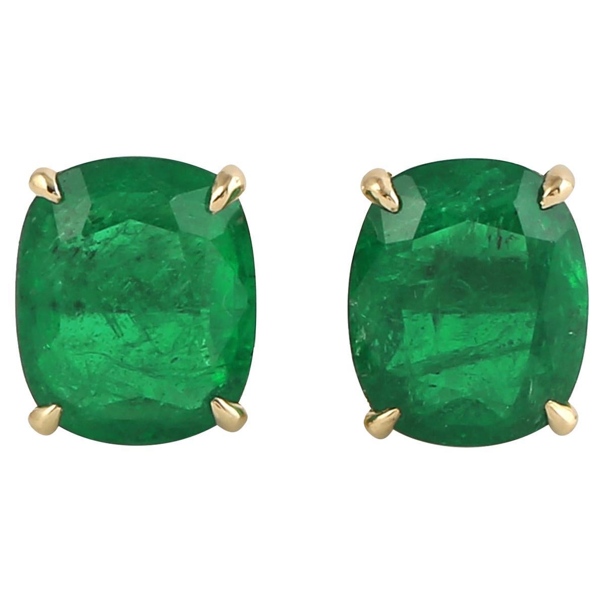 Cushion Shaped Emerald Studs Made in 18k yellow Gold For Sale