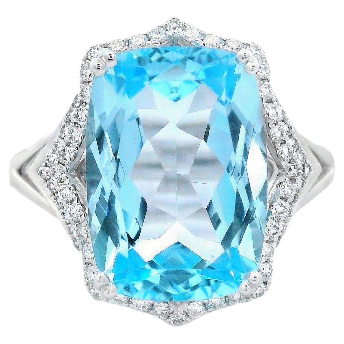 Anillo con halo de diamantes y topacio azul cielo en oro blanco de 14 quilates, talla 7