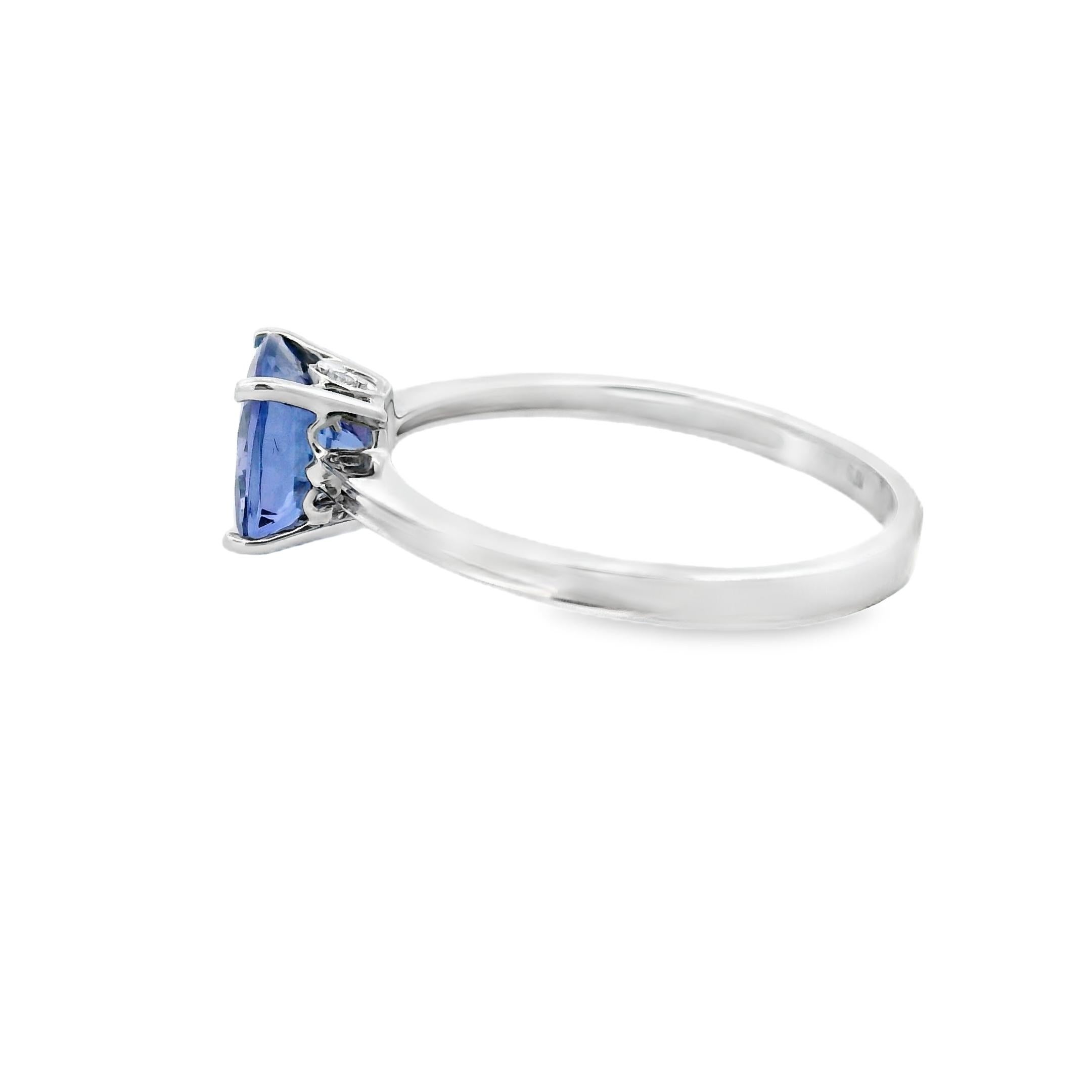 Kissen Tansanit und Diamant Ring 1,60ct in 14K Weißgold Größe 7 (Zeitgenössisch) im Angebot