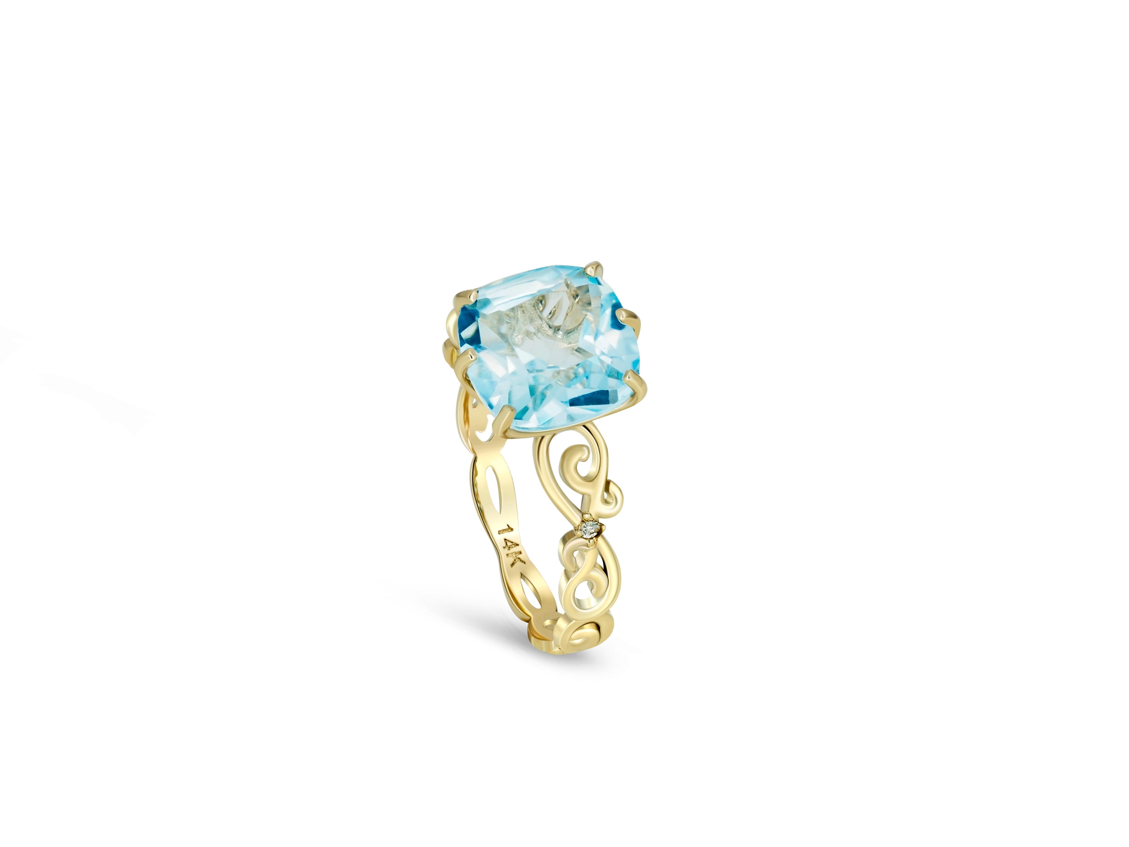 Cushion topaz 14k gold Ring.  In New Condition For Sale In Istanbul, TR
