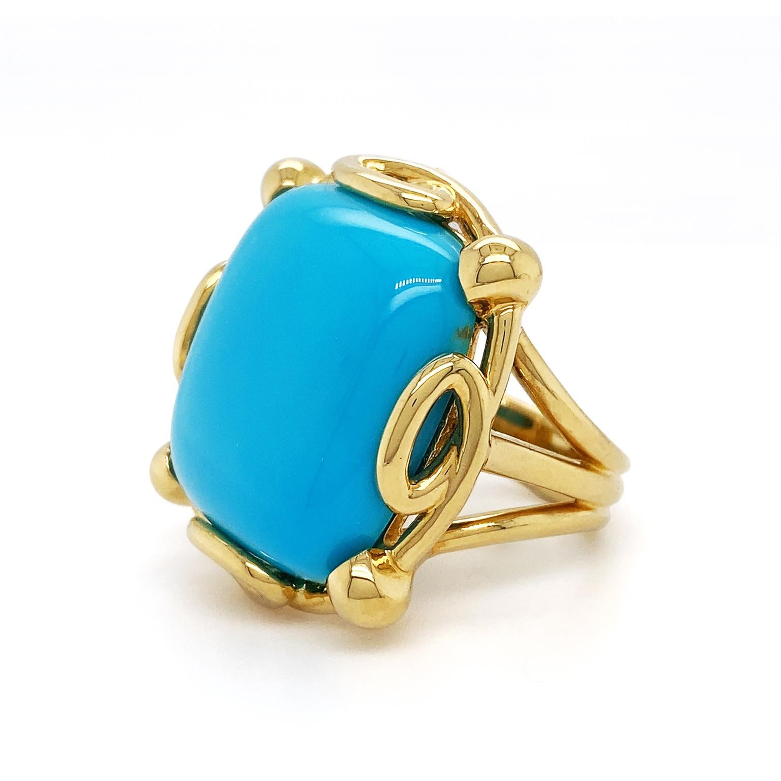 Taille coussin Bague coussin Sleeping Beauty turquoise en or jaune 18 carats en vente