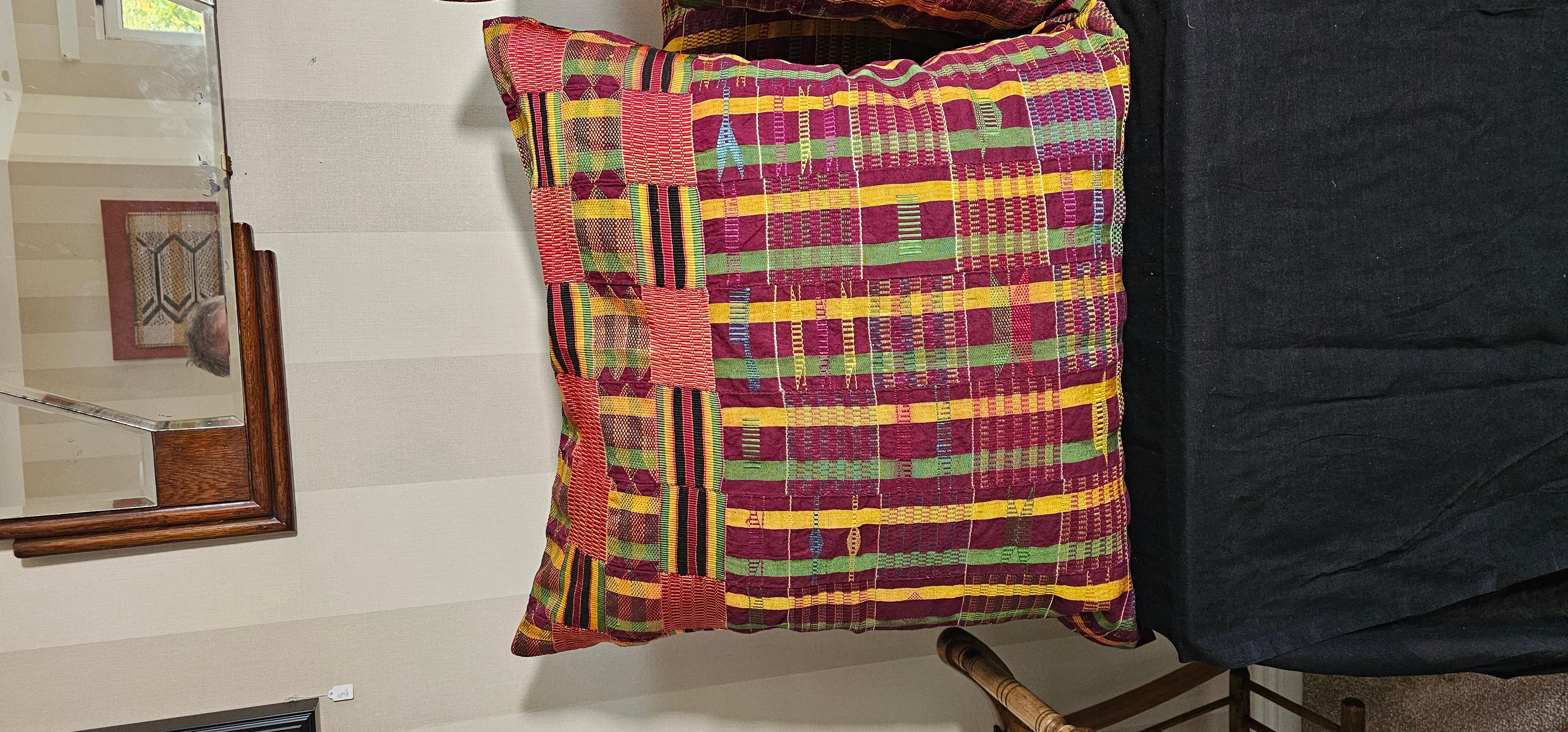 Tribale Cuscini Ashante Kent. in vendita