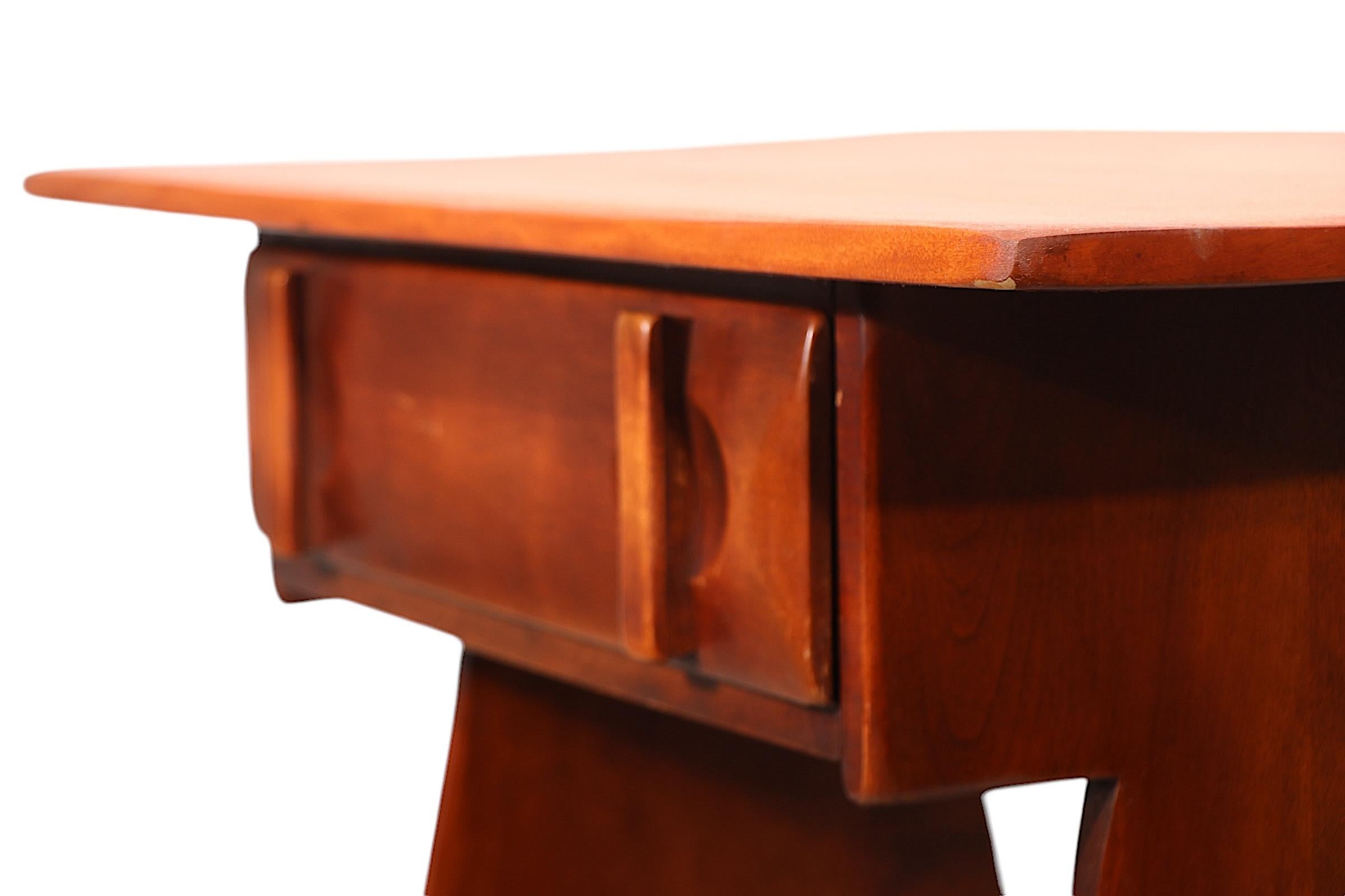 Cushman Colonial Creations Schreibtisch im Angebot 2