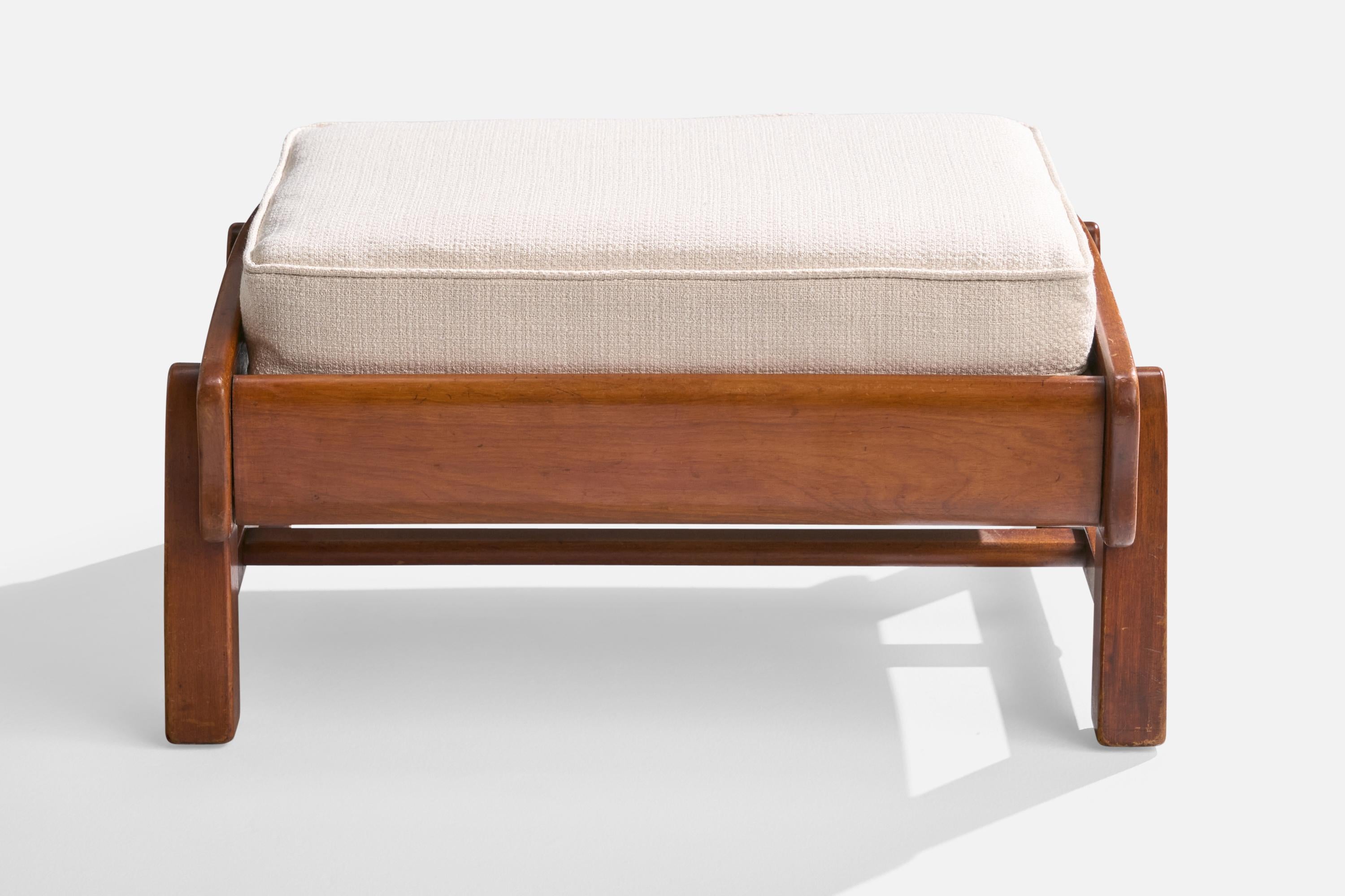 Cushman Furniture, Sedia da salotto con ottomana, Wood, Fabrice, USA, anni '40 in vendita 1
