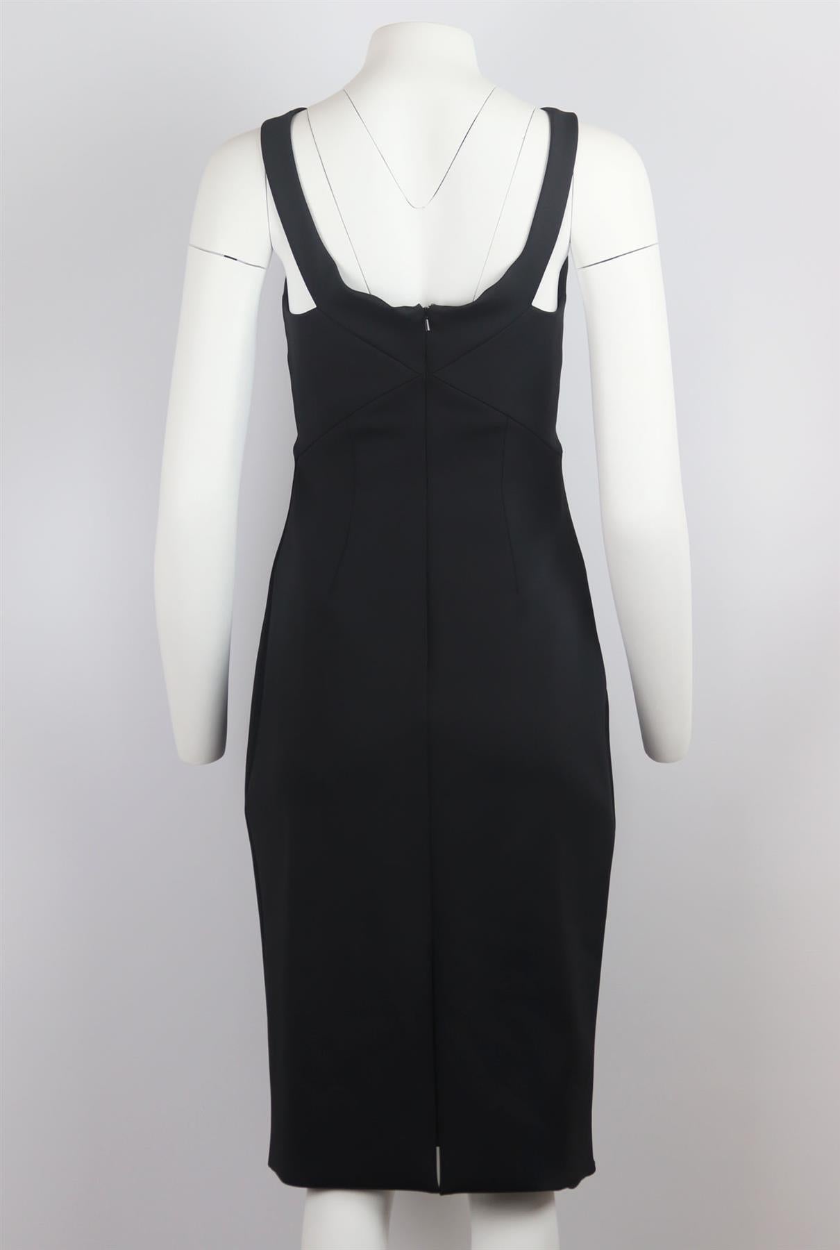 Cushnie et Och’s versatile dress will be one of the most valuable additions to your wardrobe, it’s made from body-skimming stretch-scuba and has cutout detail at the bust and shoulders to ensure a flattering fit. Black stretch-scuba. Concealed zip