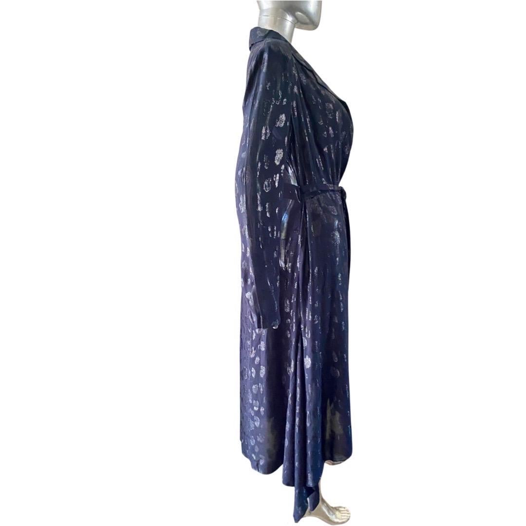 Cushnie Navy Cheetah Metallic Print Wrap Dress with Scarf Hem. Size  In Excellent Condition For Sale In Palm Springs, CA