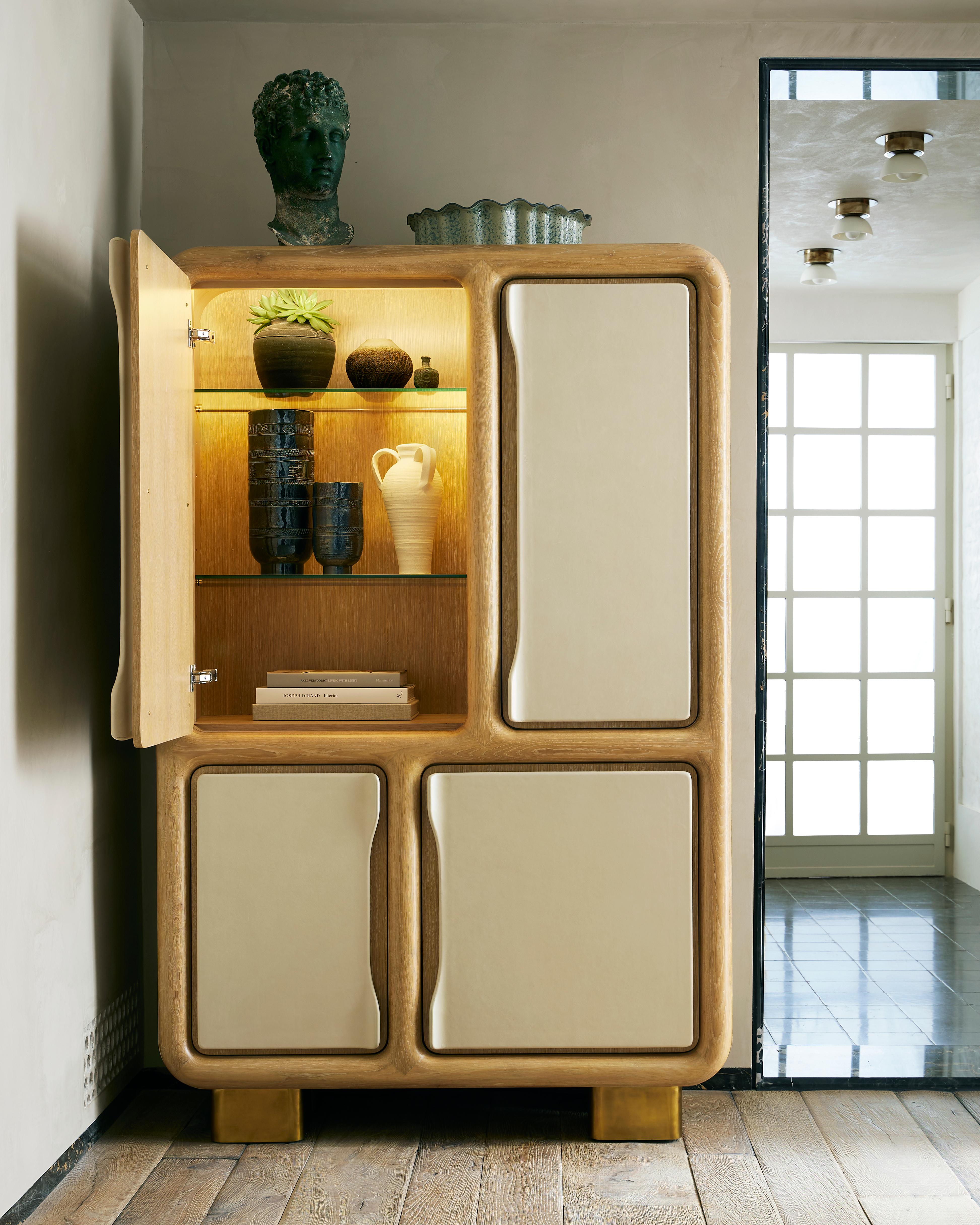 Cusp Cabinet in vendita 7