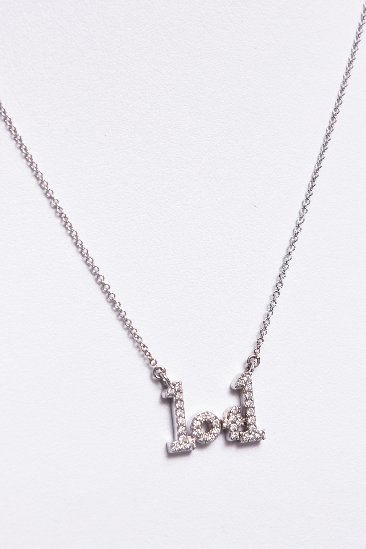 Taglio rotondo Custom 1 of 1 Diamond White Gold Necklace for Your #1 in vendita