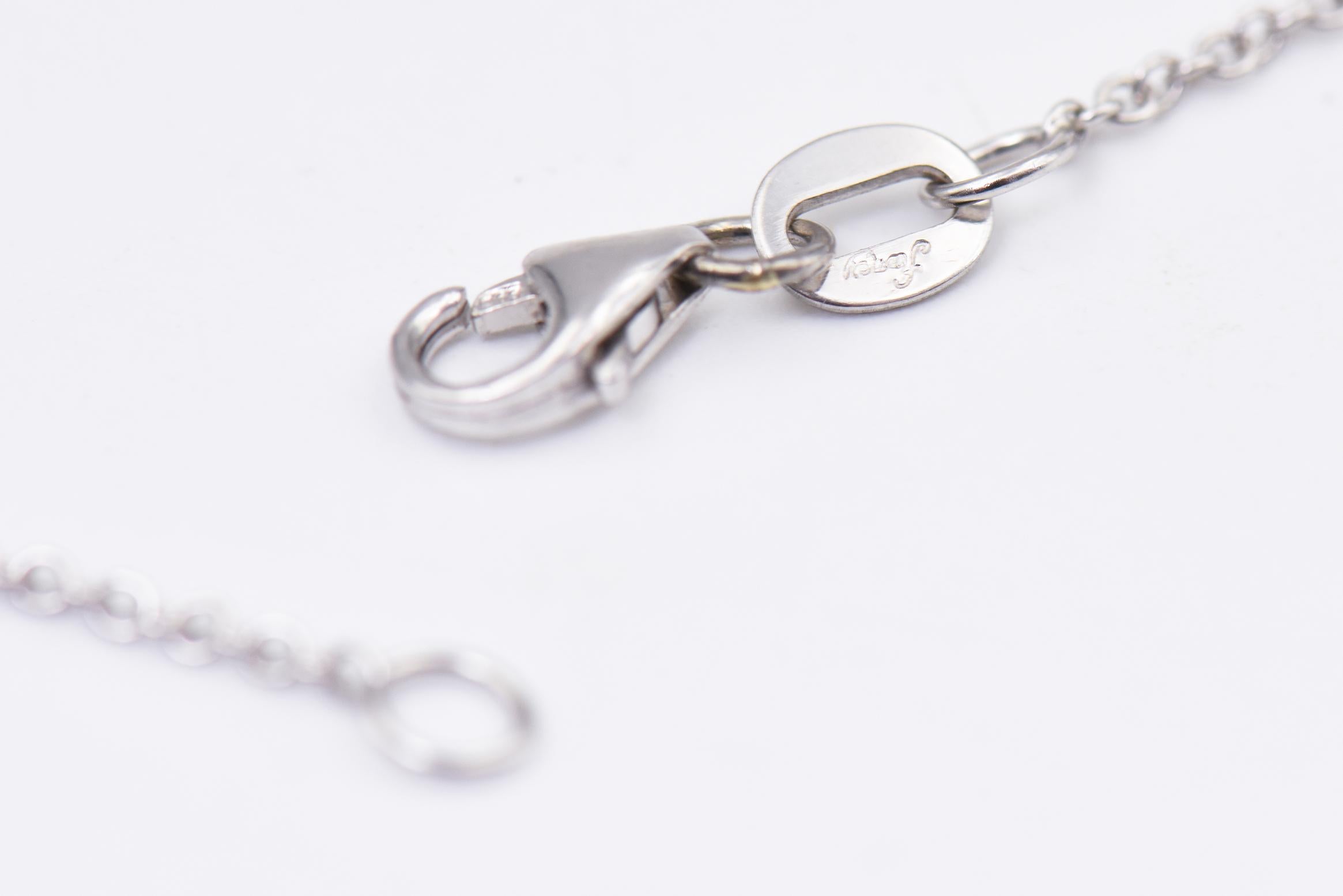 Custom 1 of 1 Diamond White Gold Necklace for Your #1 in vendita 1