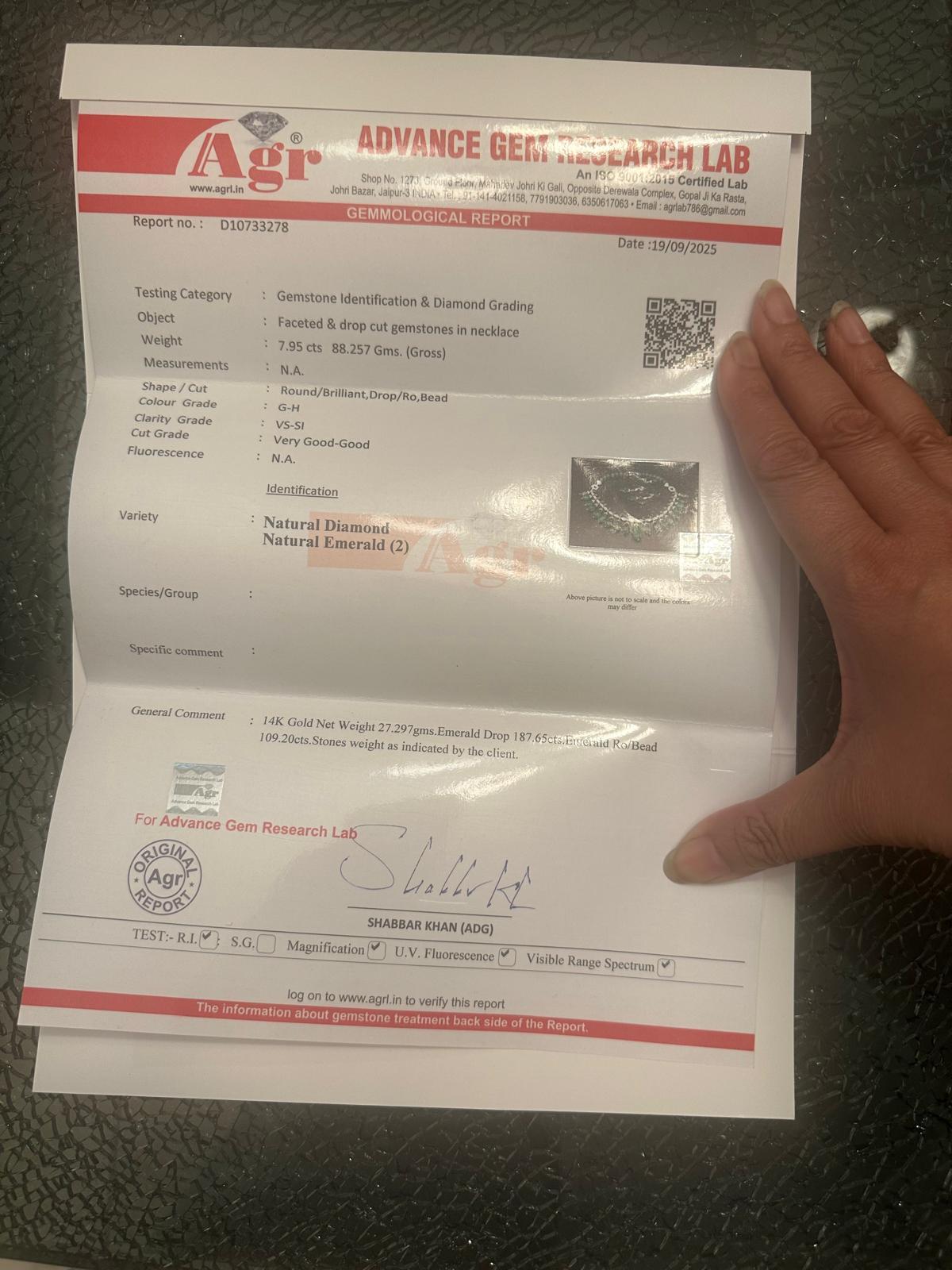 Collana personalizzata 14k Emerald Drop 297 carati smeraldo oro 14k 27gms Diamante 7,95 in vendita 12