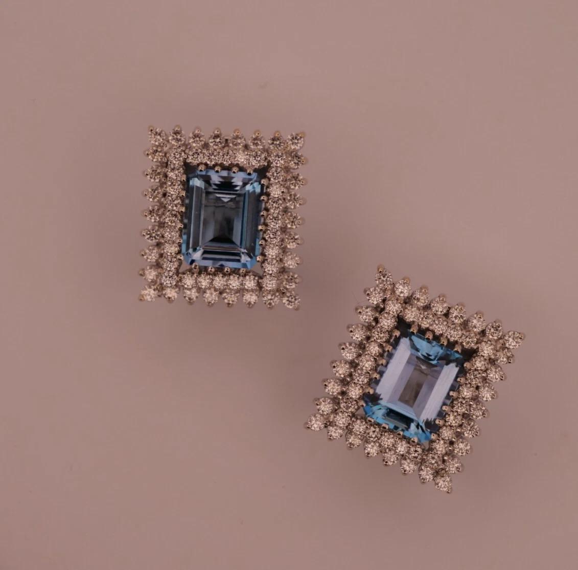 Custom 14K White Gold Natural Aquamarine & Diamond 46CTW Necklace Earring Suite In Excellent Condition For Sale In Carmel By The Sea, CA