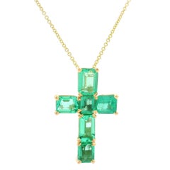 Collar Colgante Cruz Esmeralda Cuadrada Rectangular Oro Amarillo 18k Personalizado 6.97ctw