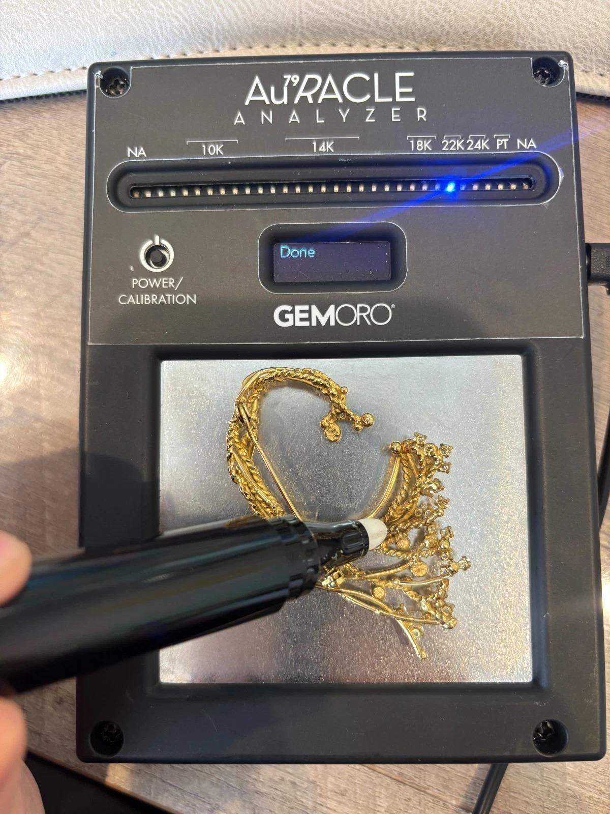 Custom 18K Gelbgold Diamant Rebe 1,00 ctw natürliche Diamanten 15,89g Brosche im Angebot 6