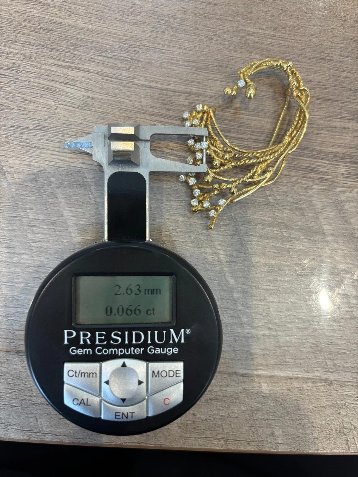 Custom 18K Gelbgold Diamant Rebe 1,00 ctw natürliche Diamanten 15,89g Brosche im Angebot 2