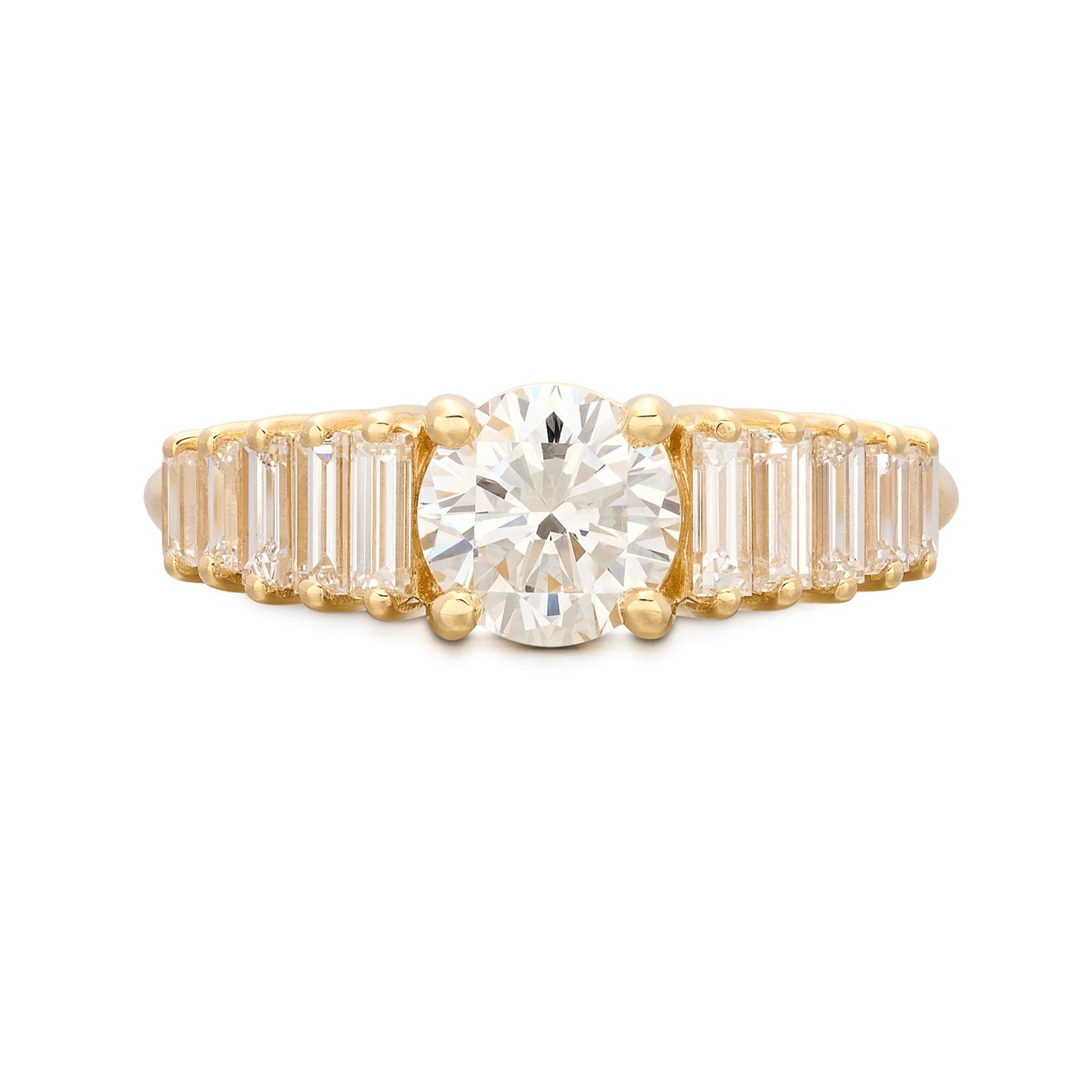 Custom 18kt Gold GIA Diamond Ring For Sale 1