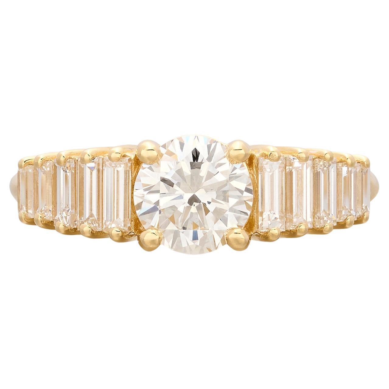 Custom 18kt Gold GIA Diamond Ring For Sale