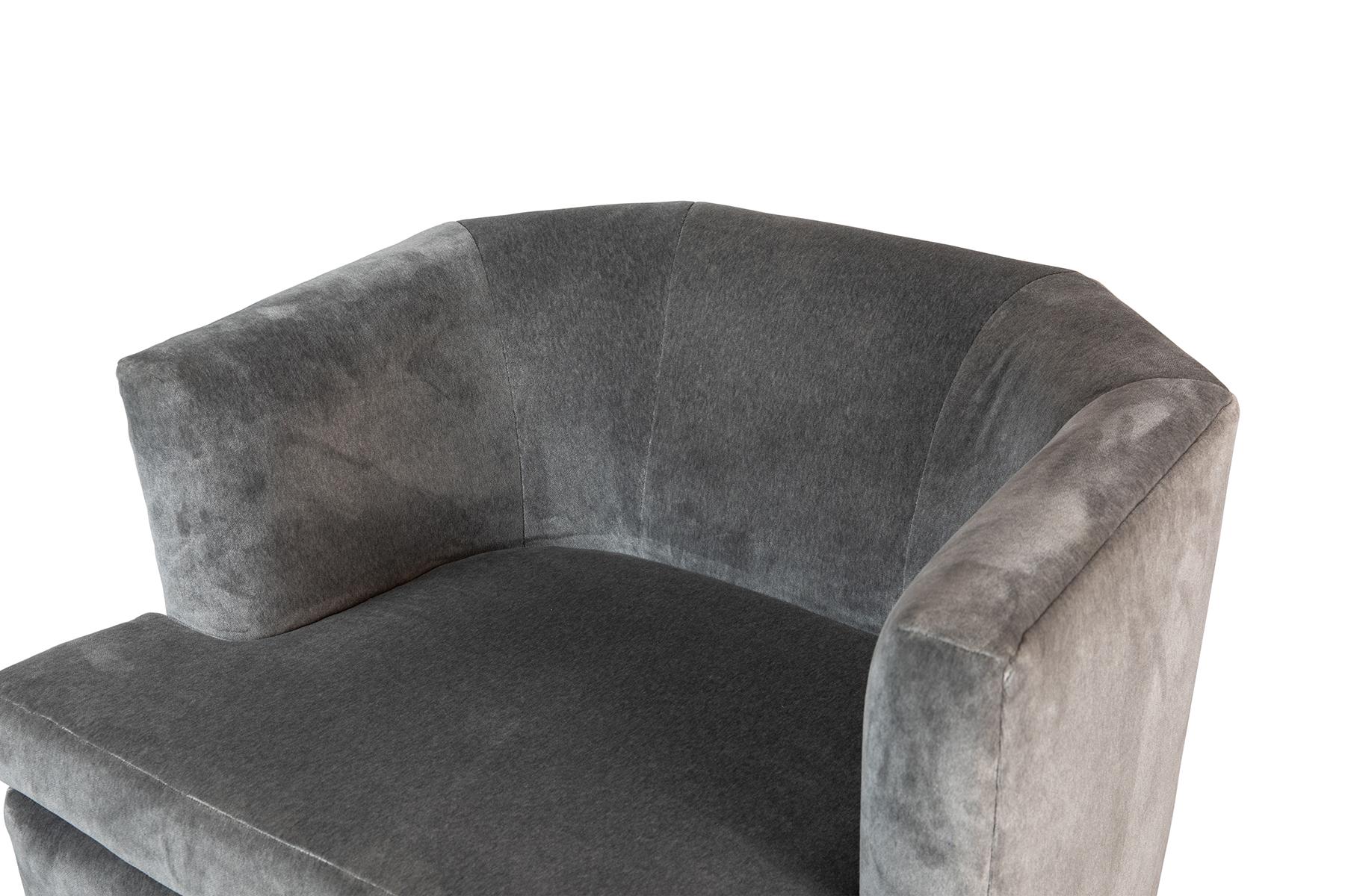  Custom 1970s Grey Mohair Swivel Lounge Chairs with Walnut Bases In Good Condition In Phoenix, AZ