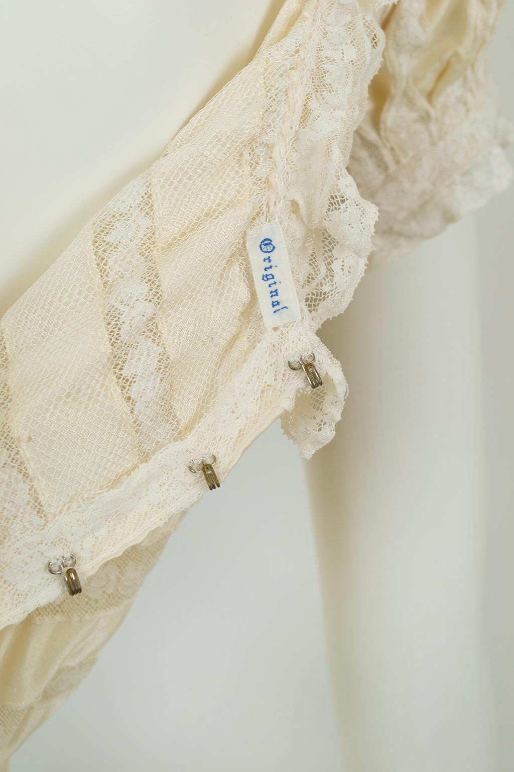Custom 23' Cream Regency Ribbon Silk and Lace Wedding Gown – XS - S, 1930s For Sale 13