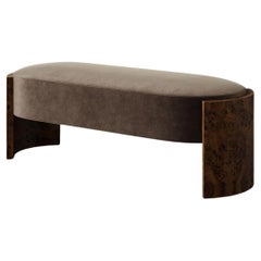 Banco Benoit personalizado de 50" en terciopelo de alto rendimiento por Christiane Lemieux