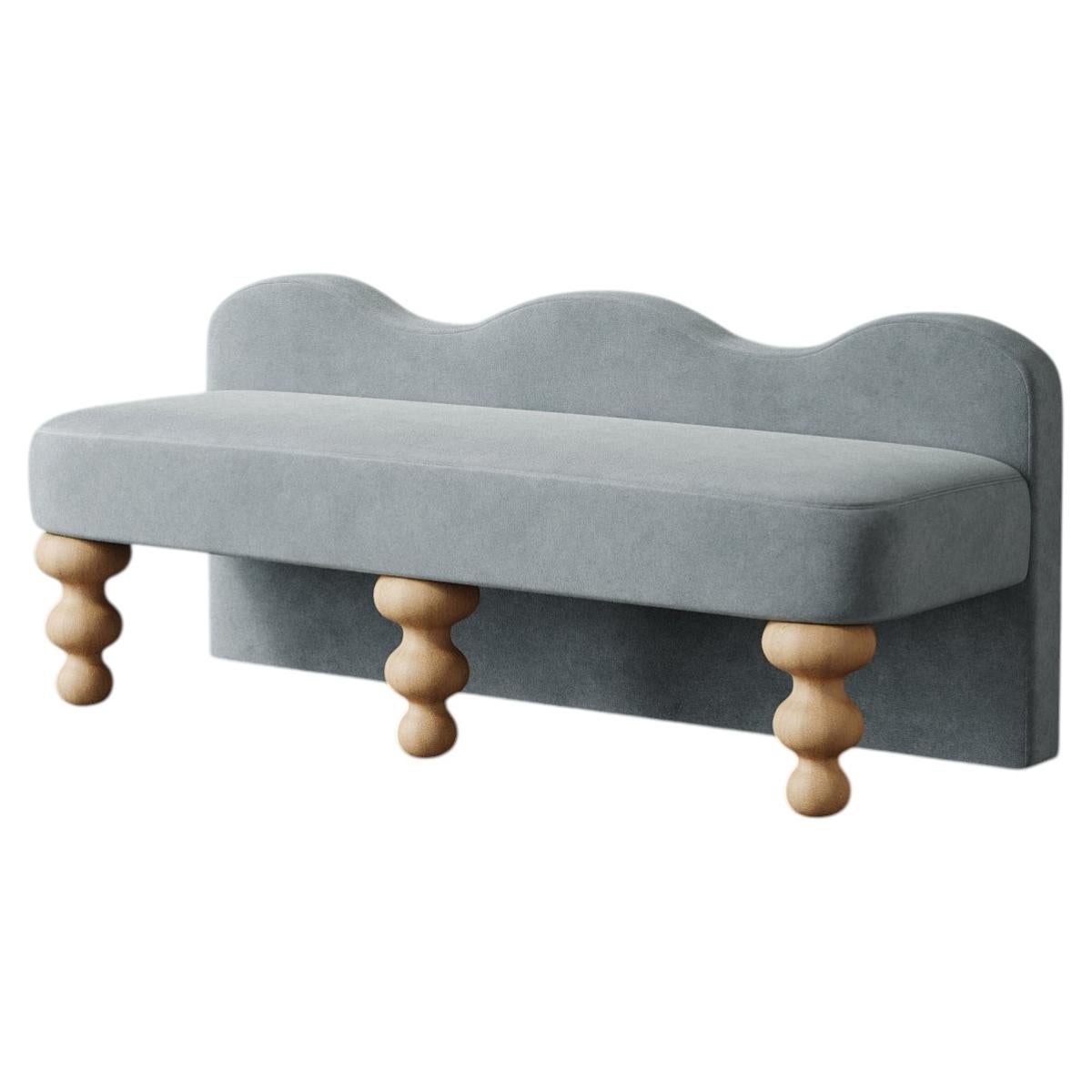 Maßgeschneiderte 54" Celine Scalloped Bank aus Performance Velvet von Christiane Lemieux im Angebot