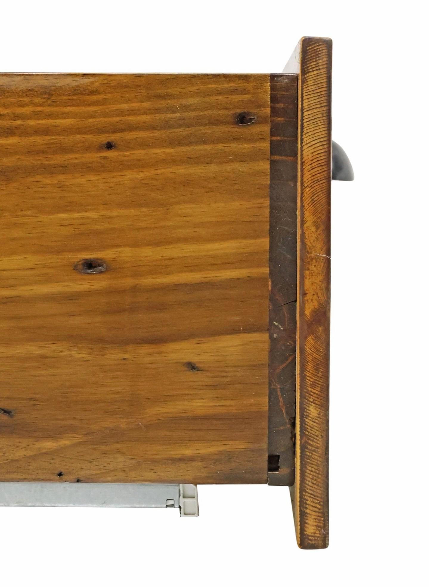 Custom American Antique Industrial Farm Clipper Now Work Table Kitchen Island en venta 2