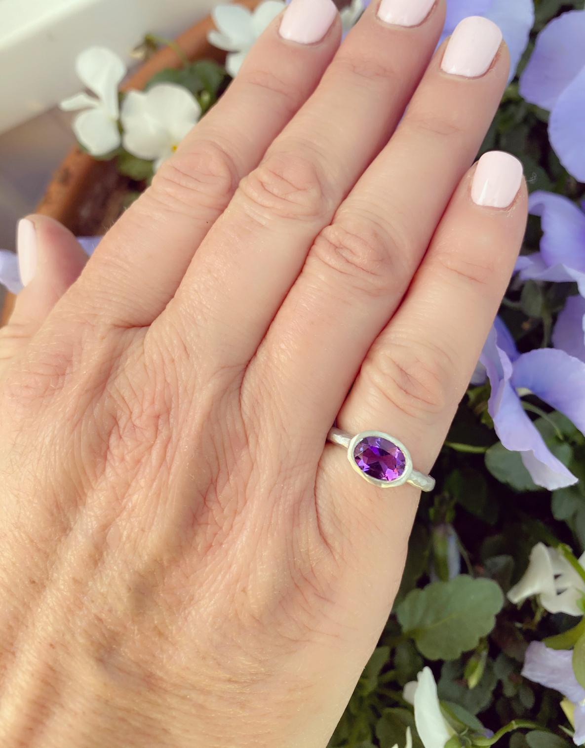 Contemporary Custom Amethyst and 18 Karat White Gold Ring For Sale