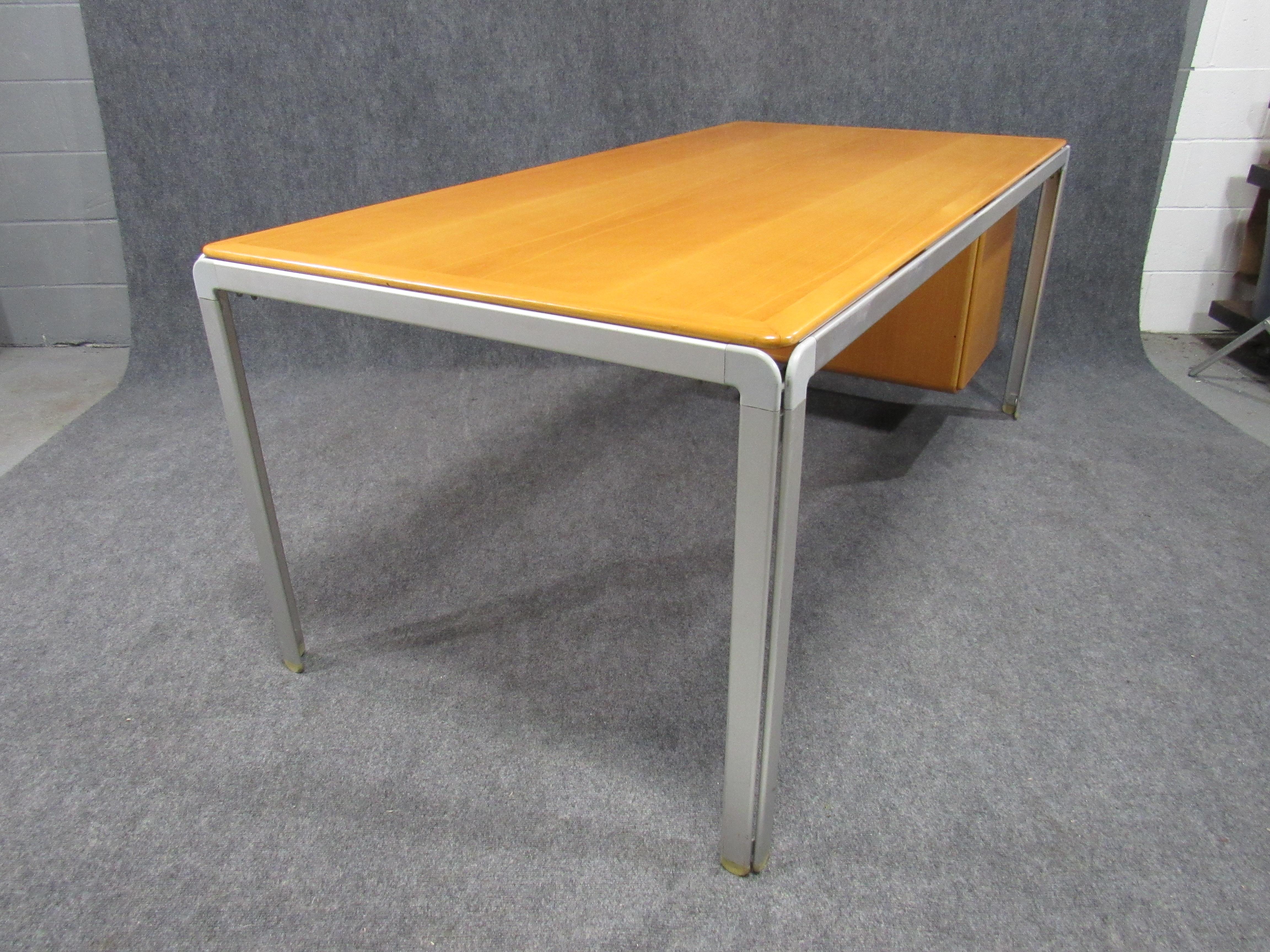 Custom Arne Jacobsen Writing Desk for Fritz Hansen for the Danish National Bank In Good Condition In Belmont, MA