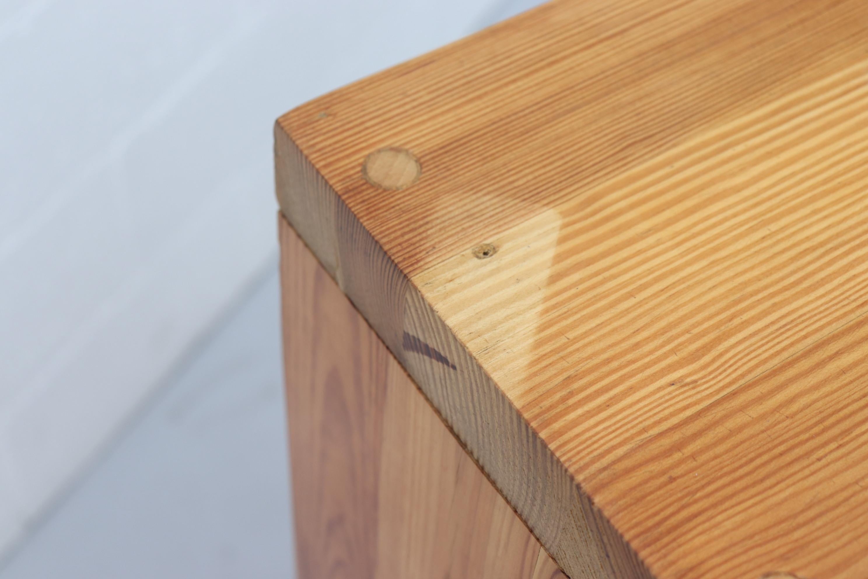 Custom Ate Van Apeldoorn Pine Bookshelf 7