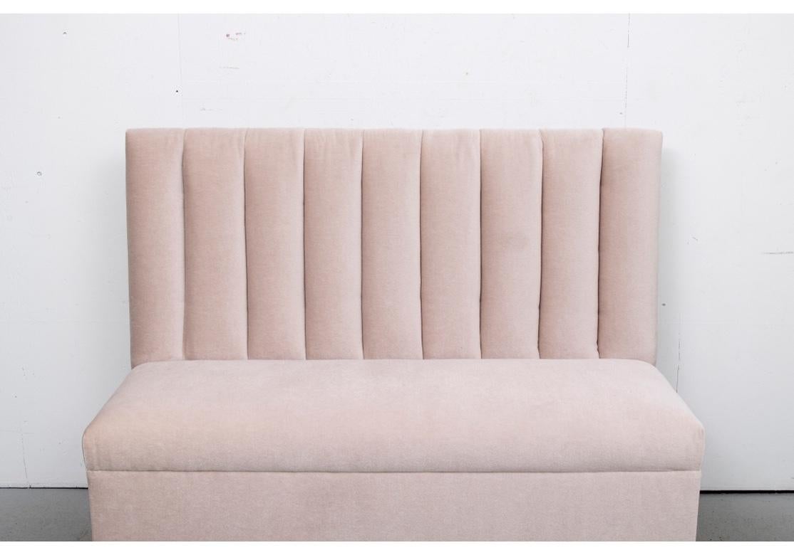 banquette with arms