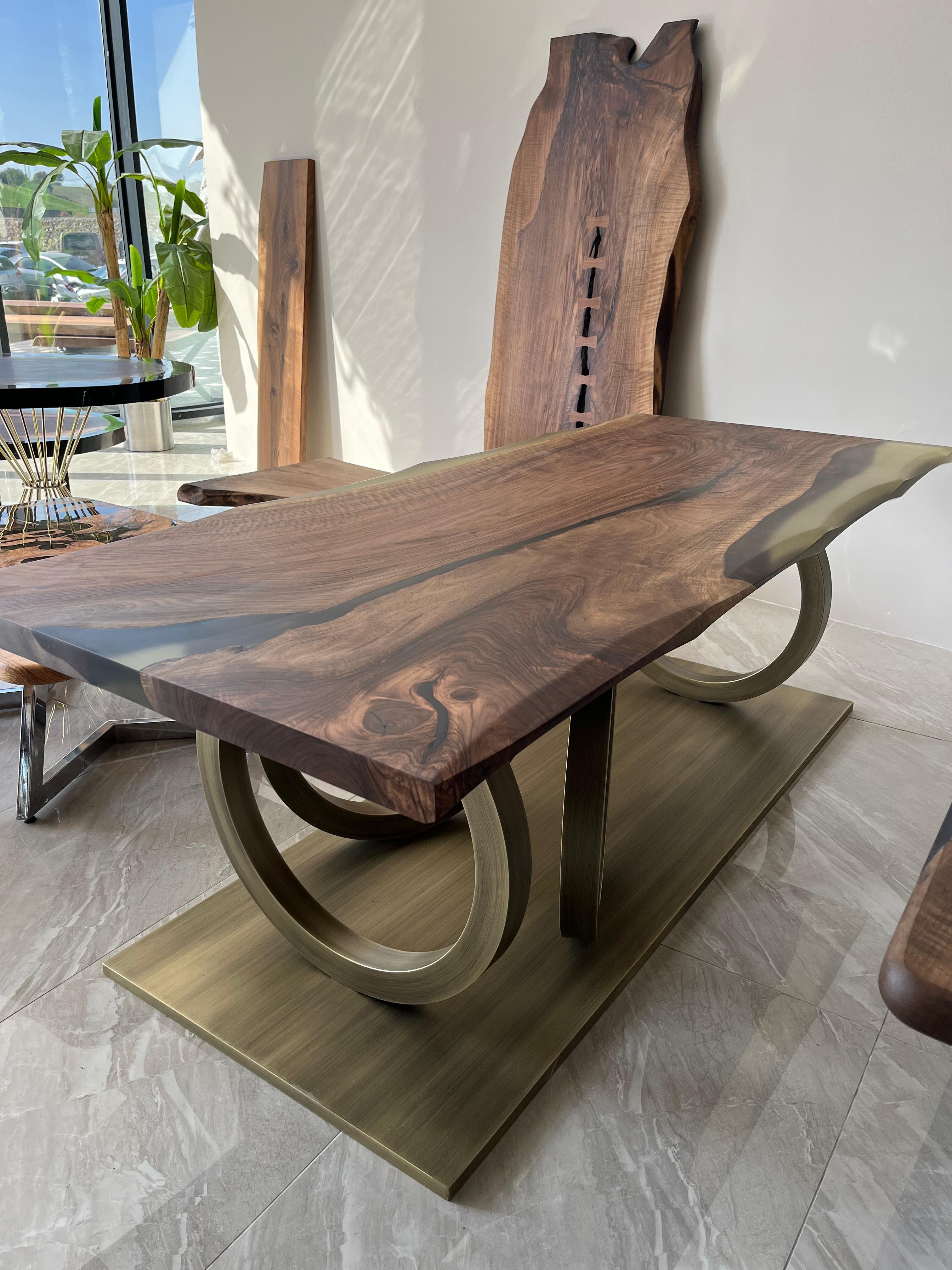 One-Piece Walnut Epoxy Resin Table

This table is made of walnut wood & green epoxy. 

Custom sizes, colours and finishes are available!