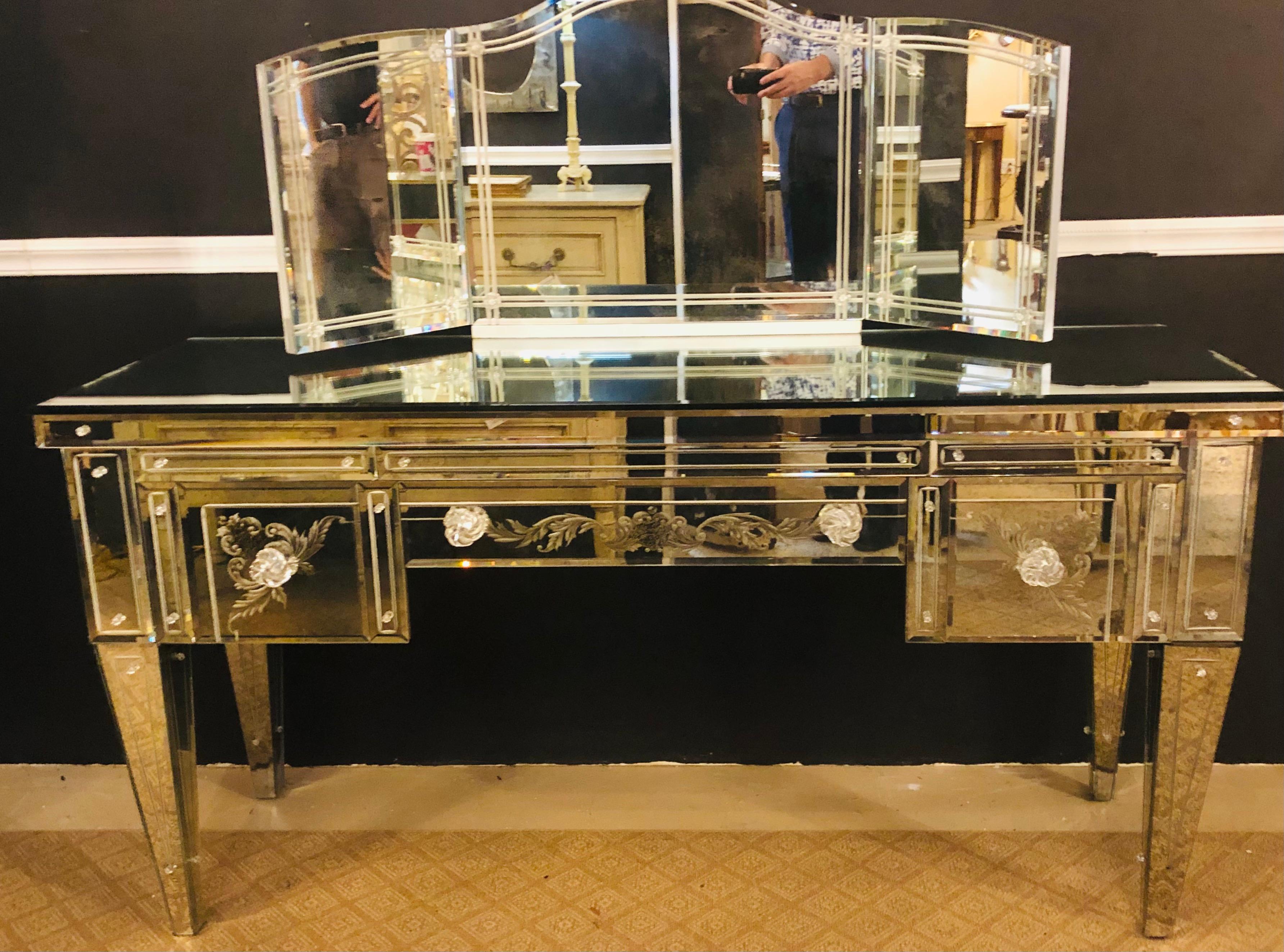 Custom Beveled and Etched Glass Mirrored Vanity Desk with Attached Mirror In Good Condition In Manhasset, NY