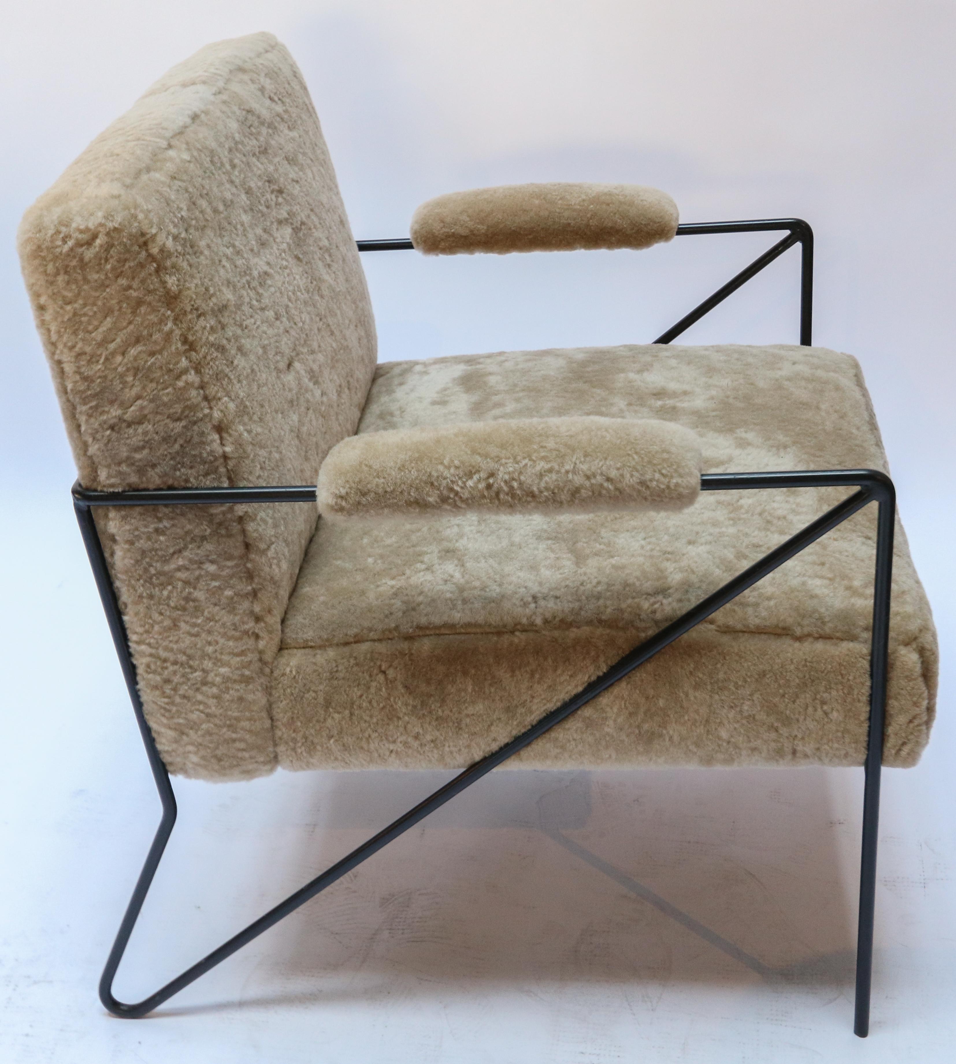Contemporary Custom Black Metal Armchairs in Tan Sheepskin by Adesso Imports For Sale