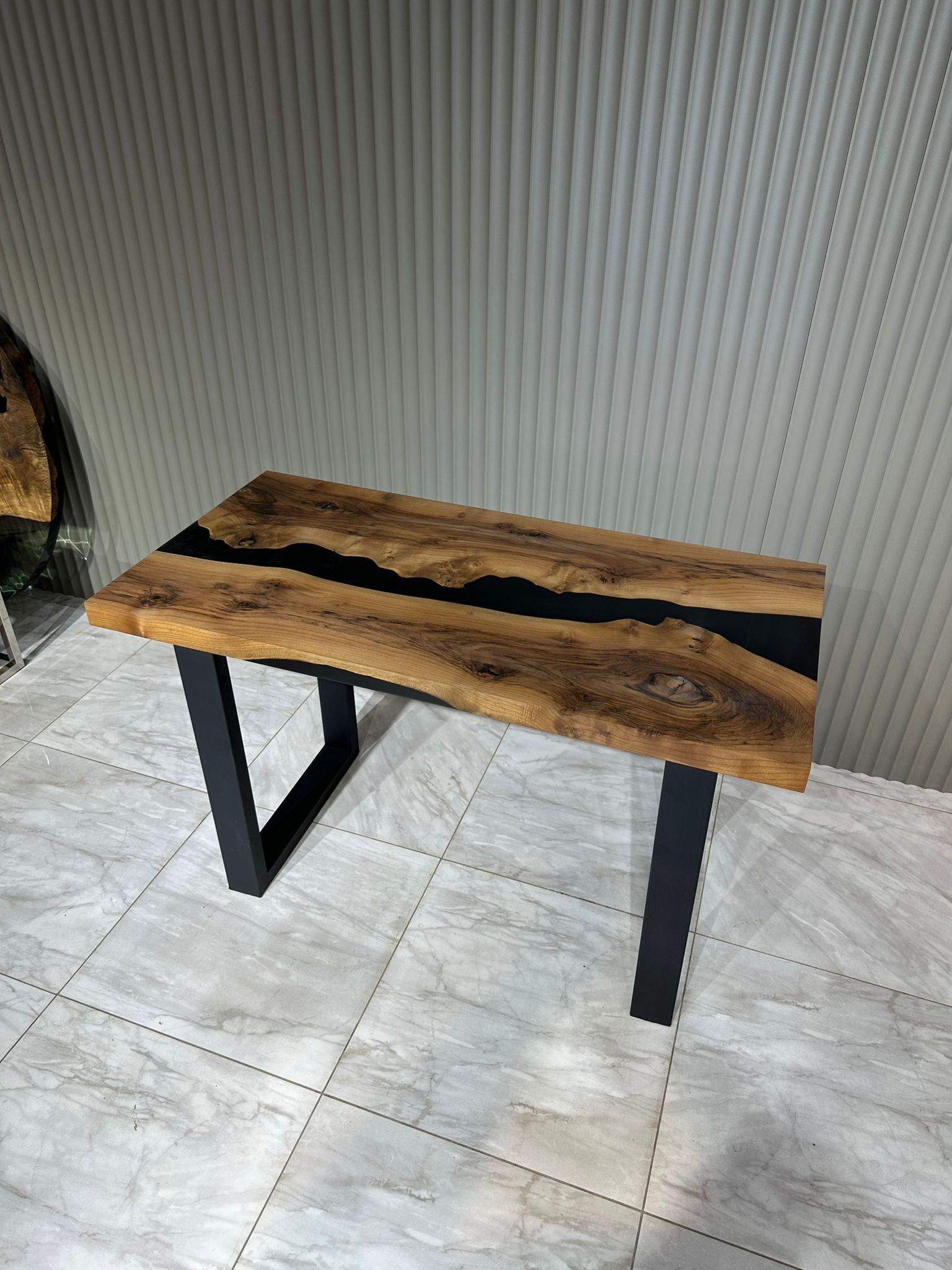 table bois epoxy noir